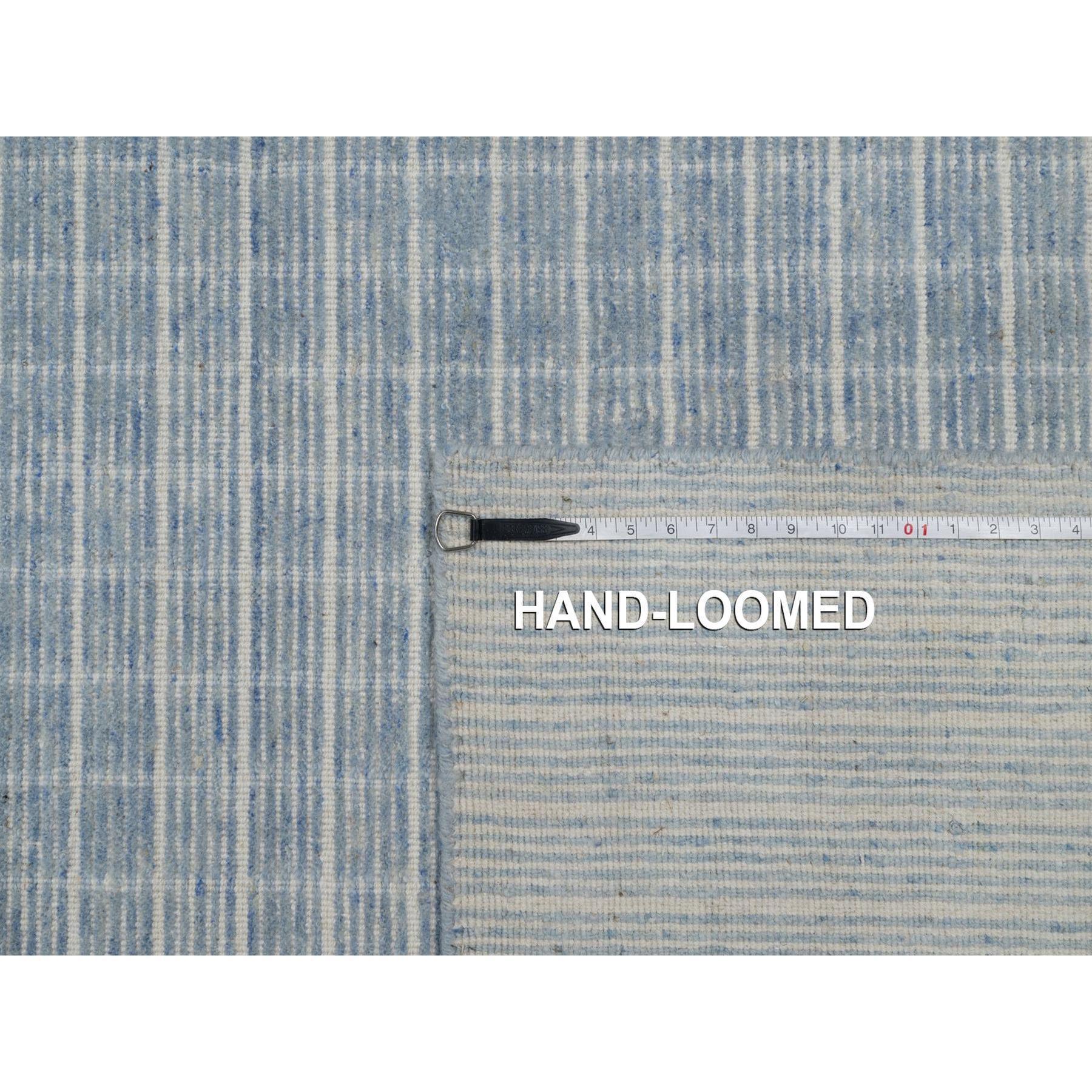 10'x14' Yonder Blue Modern Plain Decor Box Design Loomed Knotted Pure Wool Rugs (Tappeto in pura lana annodata) in vendita 3