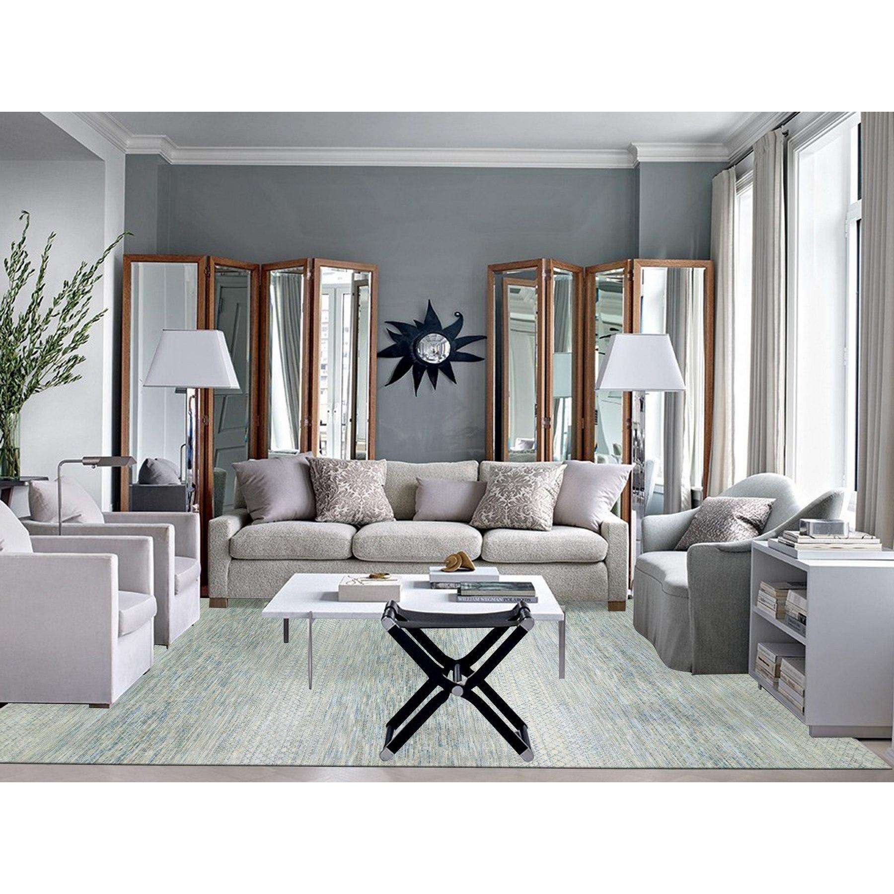 This is a truly genuine one-of-a-kind Dyed 100% Wool, Tone on Tone, Modern Chiaroscuro Collection, Hand Knotted, Oriental Rug. It has been Knotted for months and months in the centuries-old weaving craftsmanship techniques by artisans.
Primary