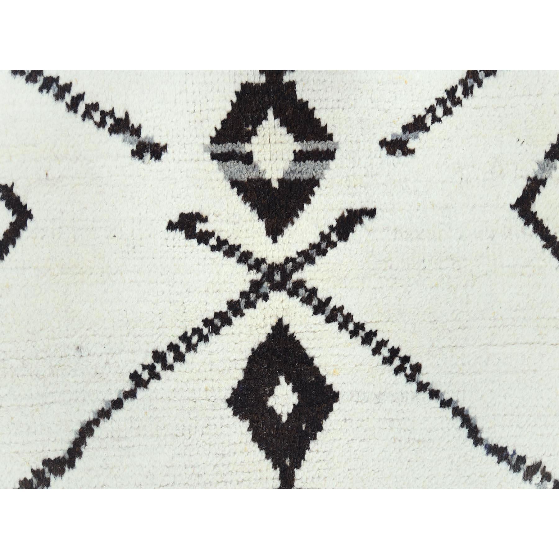 Tapis oriental noué à la main ivoire d'influence berbère marocaine 10'x14'4