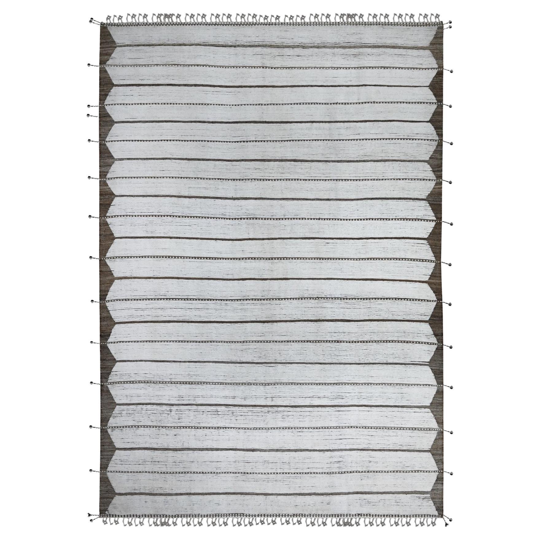 10'x14'5" Daisy White Hand Knotted Horizontal Line Pattern Moroccan Oriental Rug For Sale