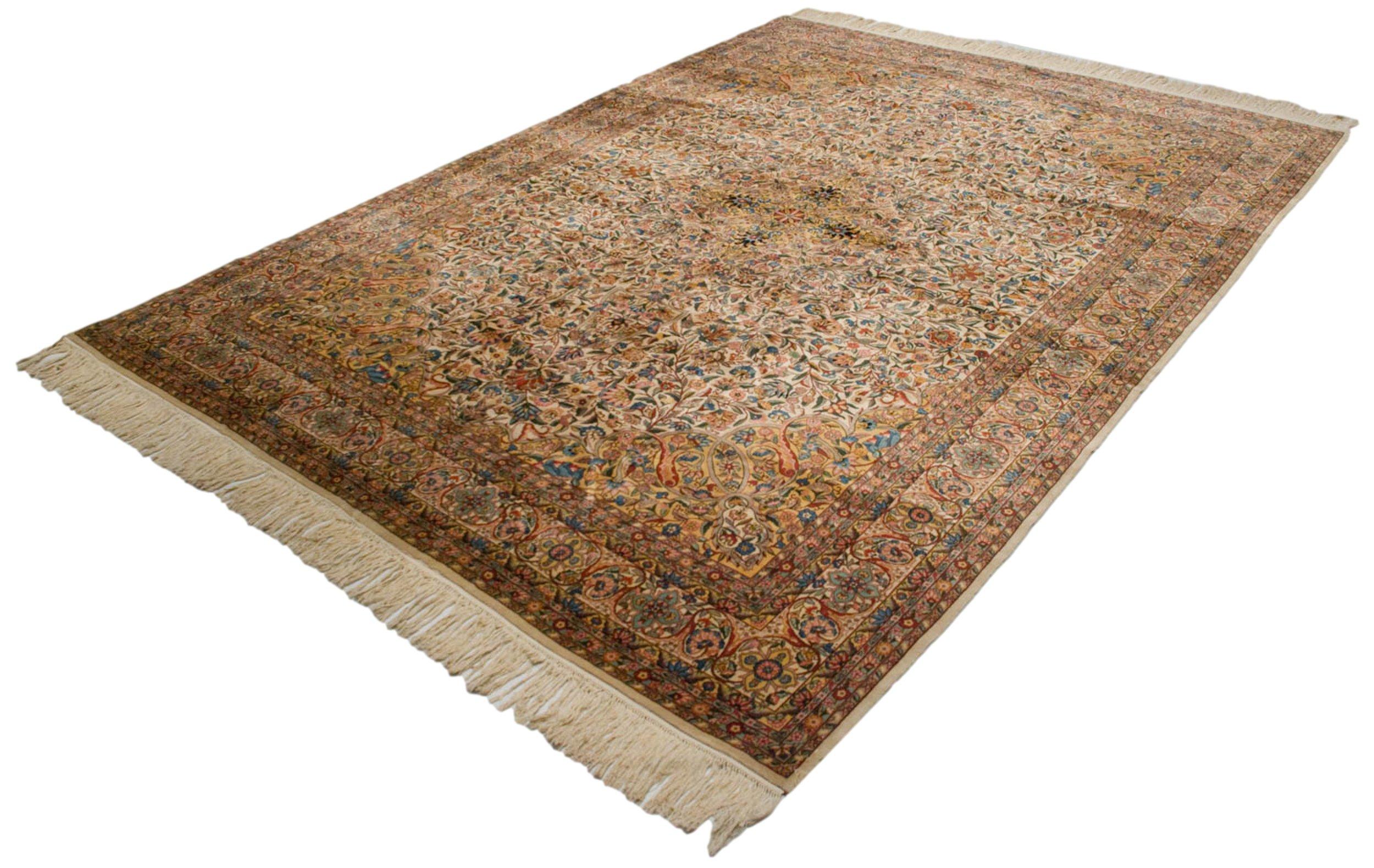 Vintage Fine Bulgarian Isfahan Design Carpet For Sale 2