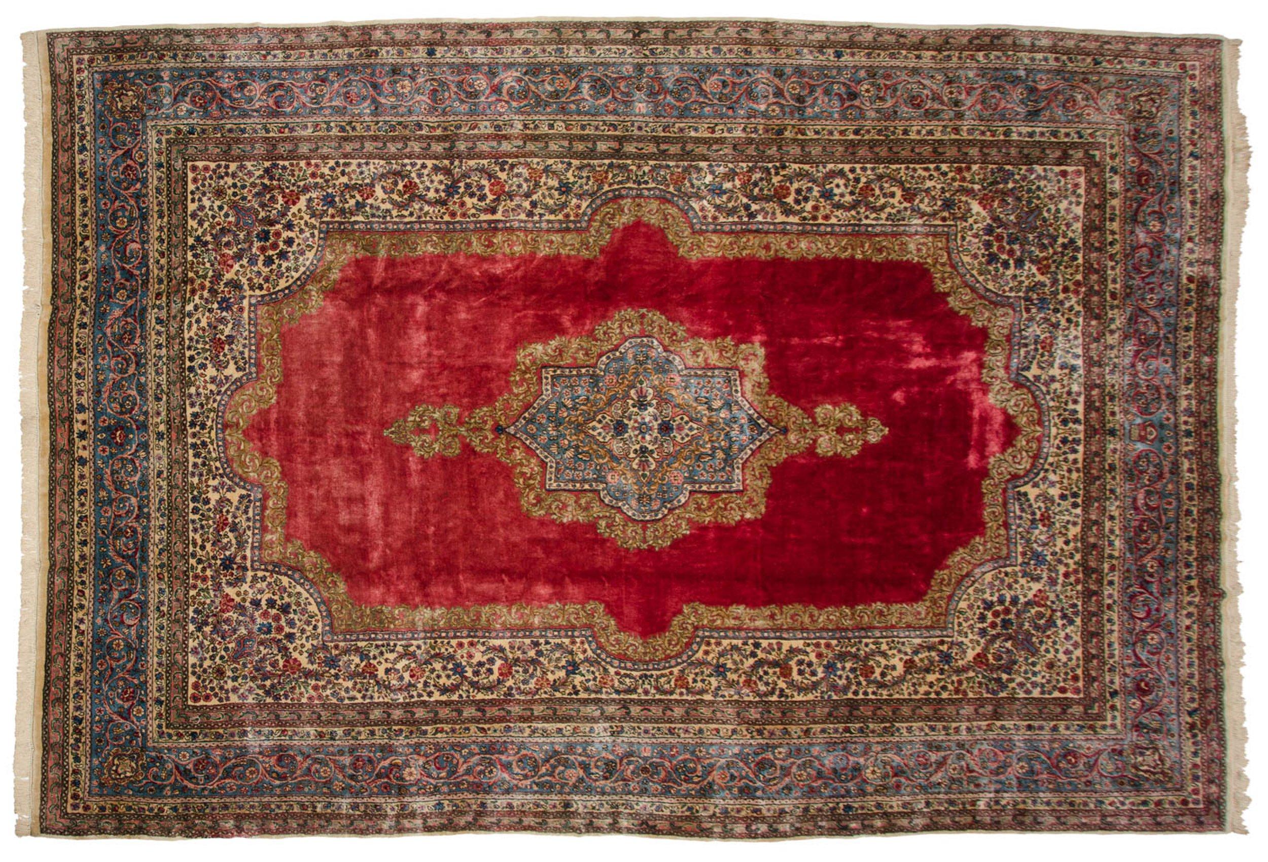 Vintage Fine Cyrus Crown Kerman Carpet For Sale 3
