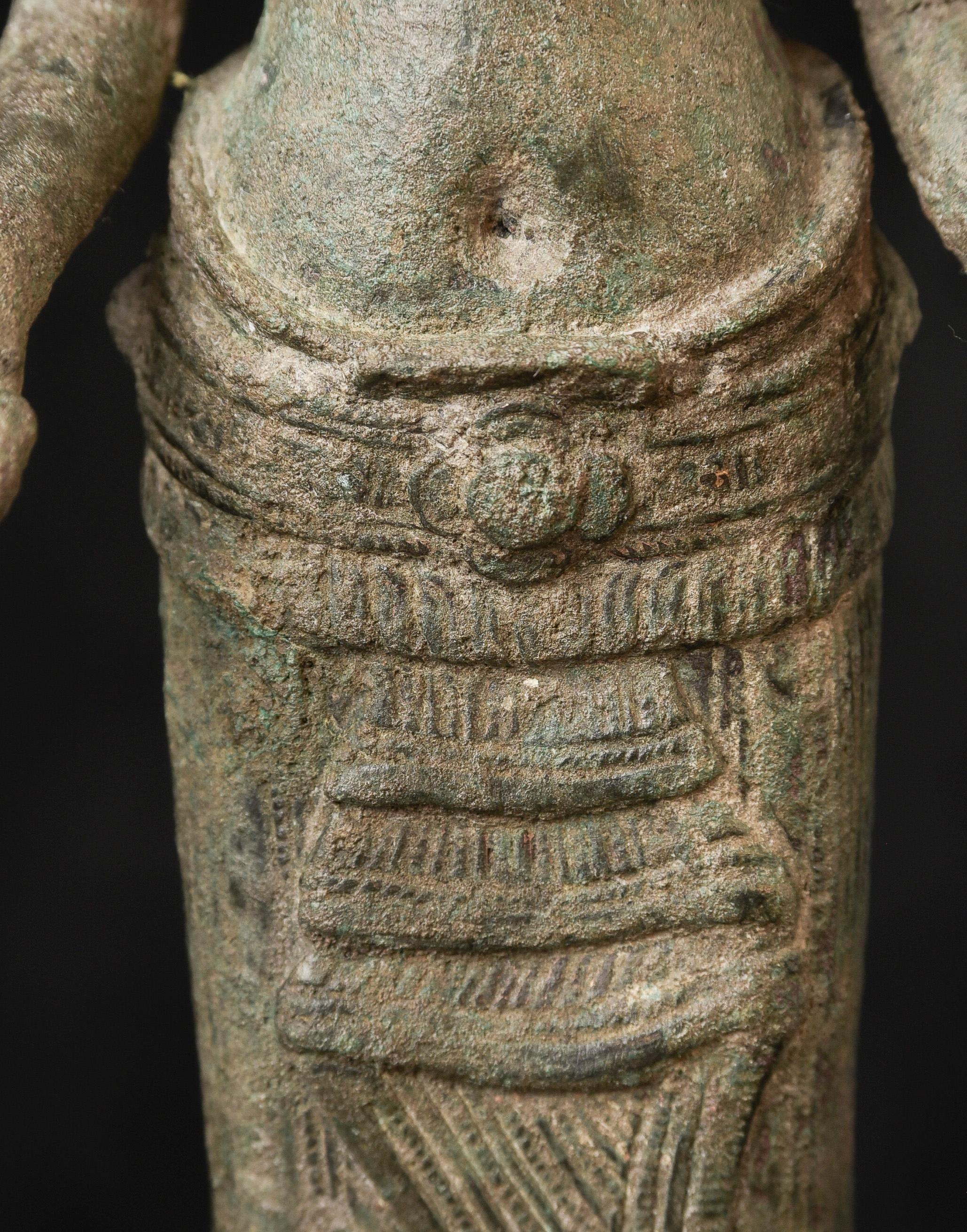 11-13ème siècle Cambodgien Bronze Bouddhiste/Hindou.-Grand, Superbe 10290 en vente 6