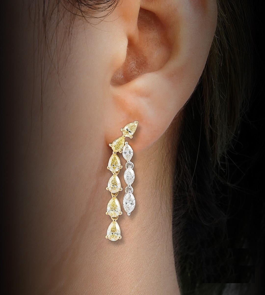 Pear Cut 11, 500 18KT Gold Magnificent Yellow Diamond White Diamond Dangle Drop Earrings For Sale
