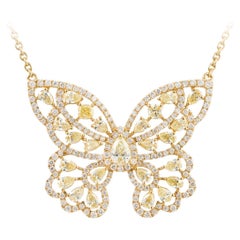 $11, 875 18KT Gold Glittering Fancy Butterfly Yellow Diamond Pendant Necklace