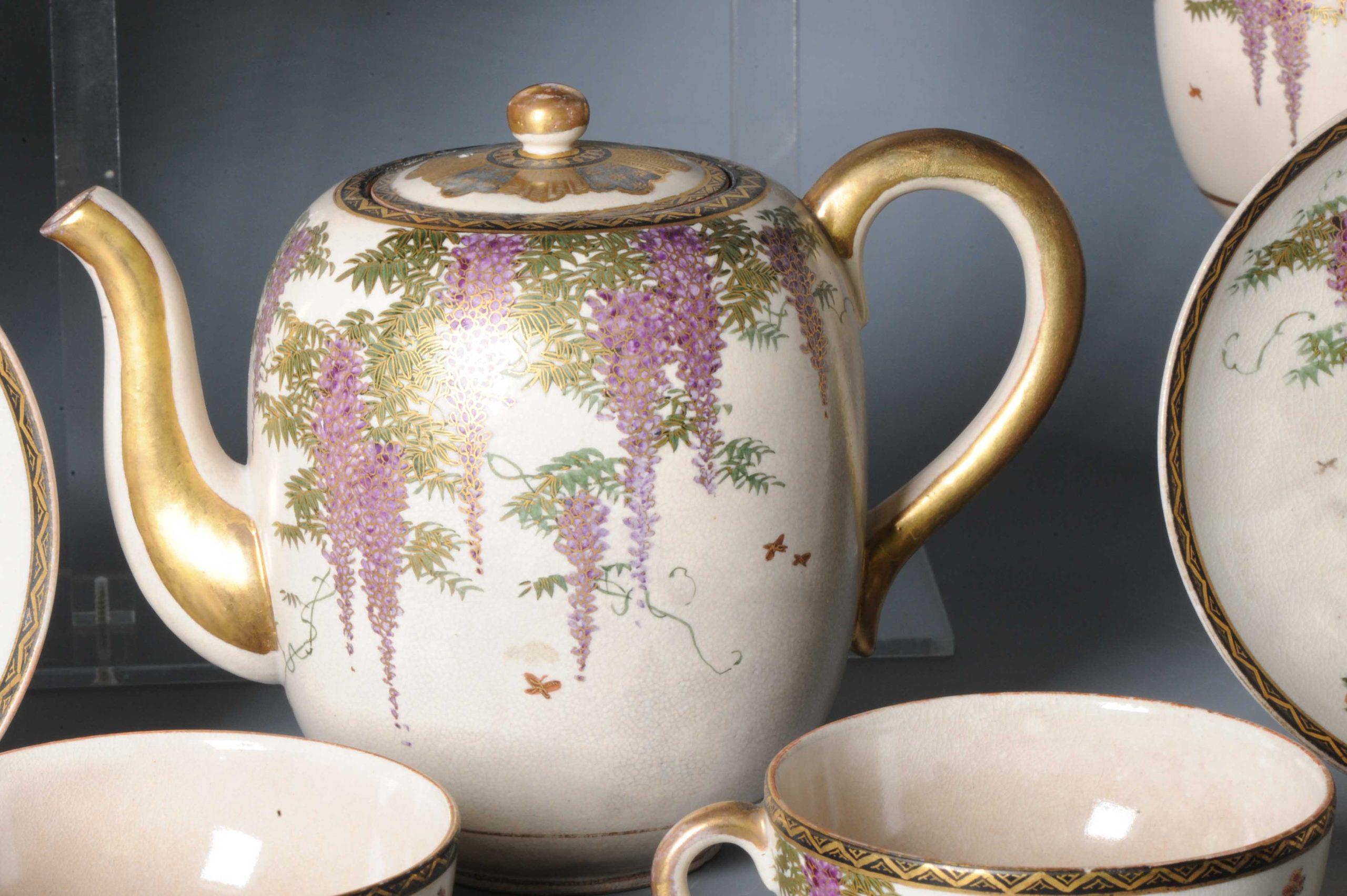 #11 Antique Meiji Period Japanese Satsuma Autumn Tea Set 19th Century Wisteria For Sale 6