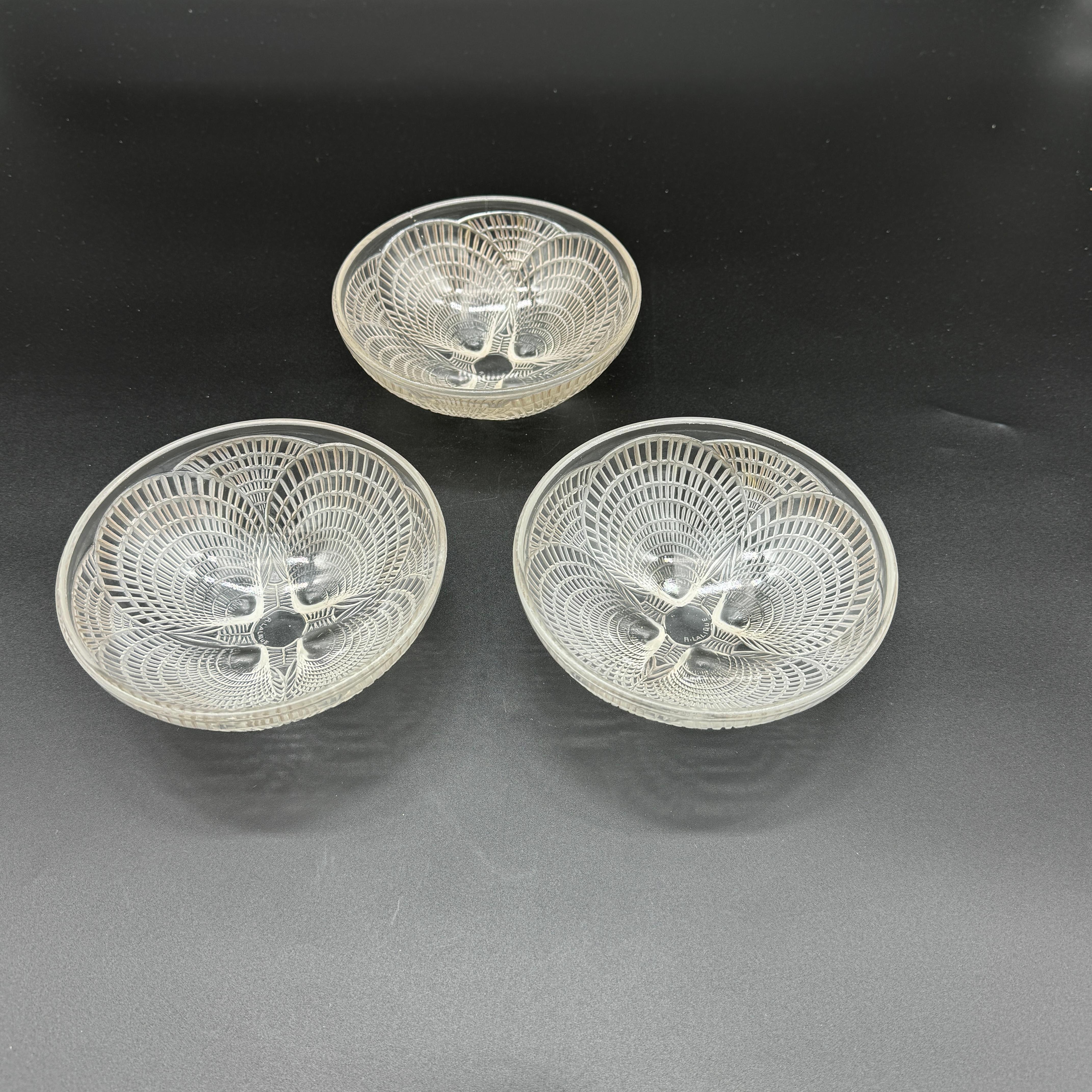Mid-20th Century 11 Art Deco Shel Bowls by R.Lalique.