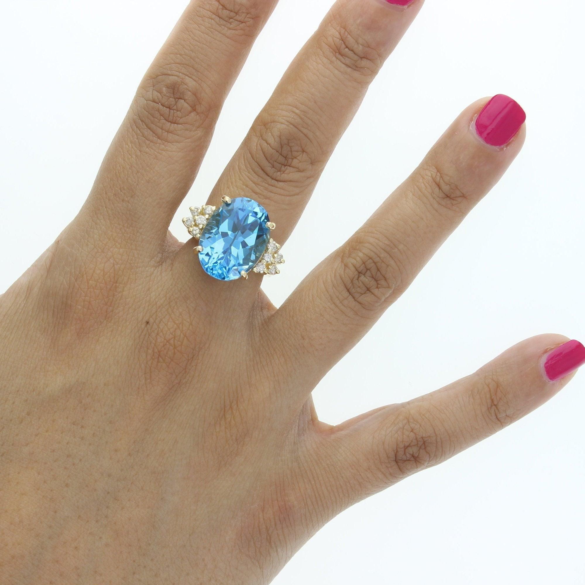 ♥ Produktübersicht ♥

Hauptstein: Blauer Topas & Diamanten
Ungefähr. Karatgewicht gesamt: 10.83cttw
Blauer Topas Karatgewicht: 10.5ct
Diamant Karat Gewicht: .33ct
Diamant-Farbe: I
Diamant Reinheit: SI2
Band MATERIAL: 14k Gelbgold
Größe: