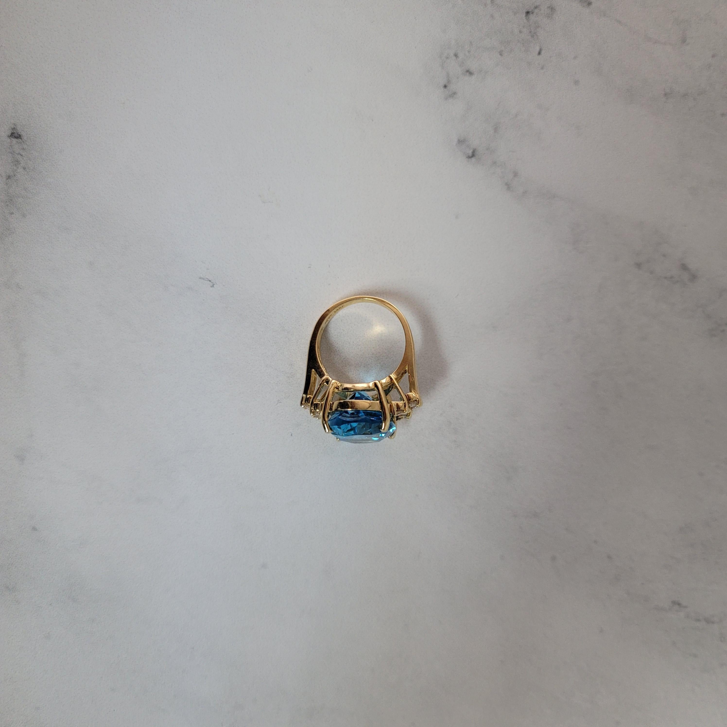 11 Karat Blauer Topas Diamant Cocktail Ring Damen im Angebot