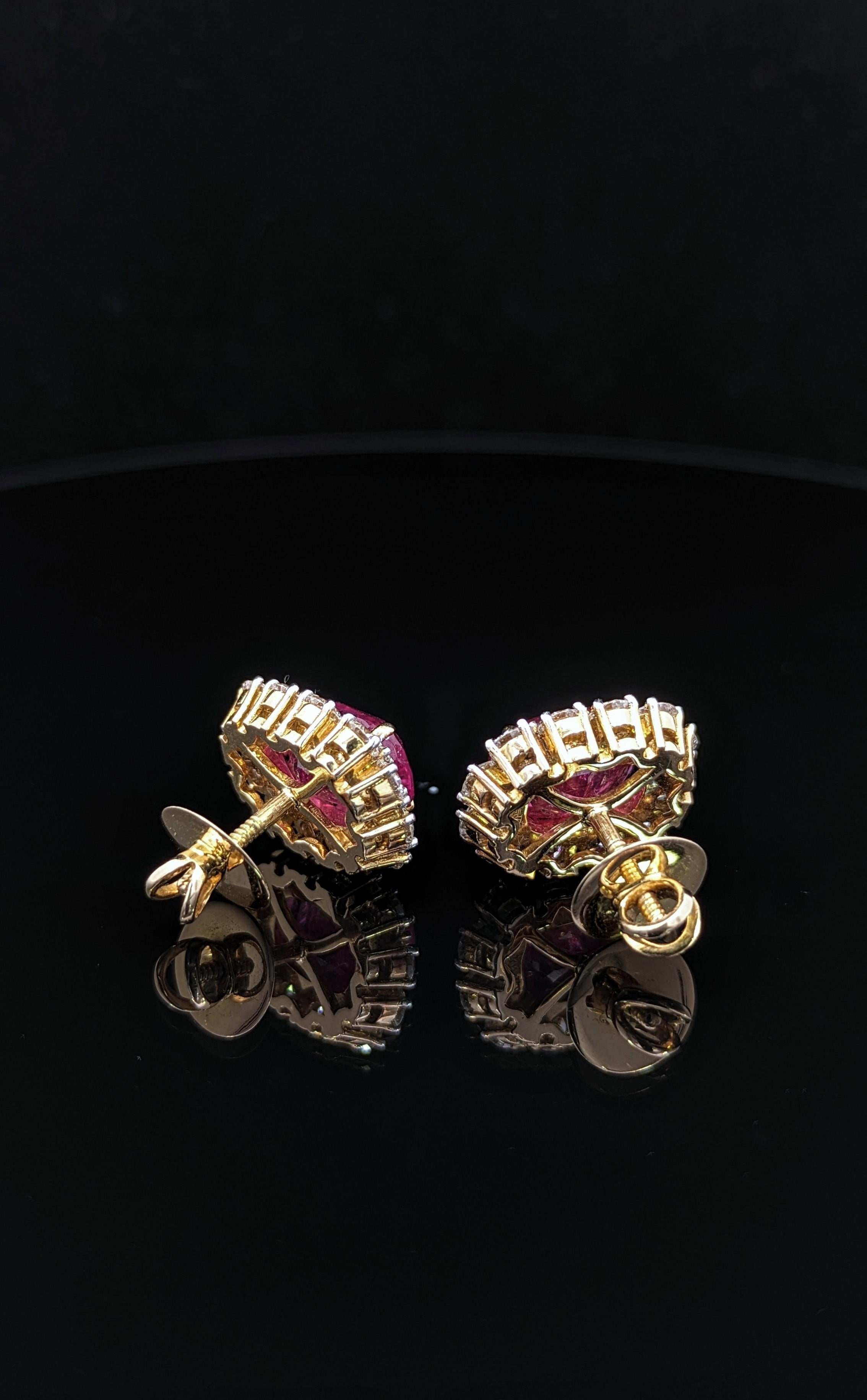 Certified 11 Carat Natural Burmese Ruby and Diamond 18K Gold Earrings In New Condition For Sale In New York, NY