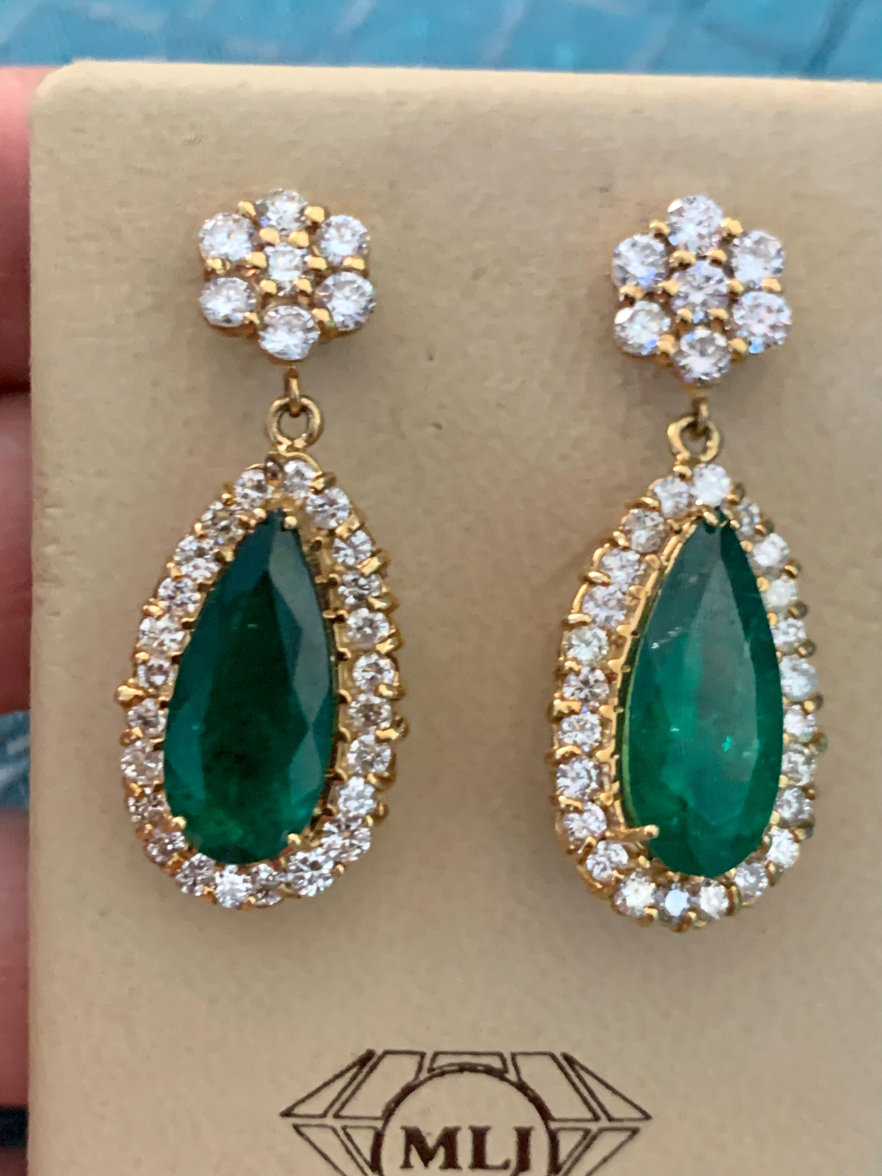 11 Carat Colombian Pear Shape Emerald Diamond Hanging /Drop Earrings 14Kt Gold 7