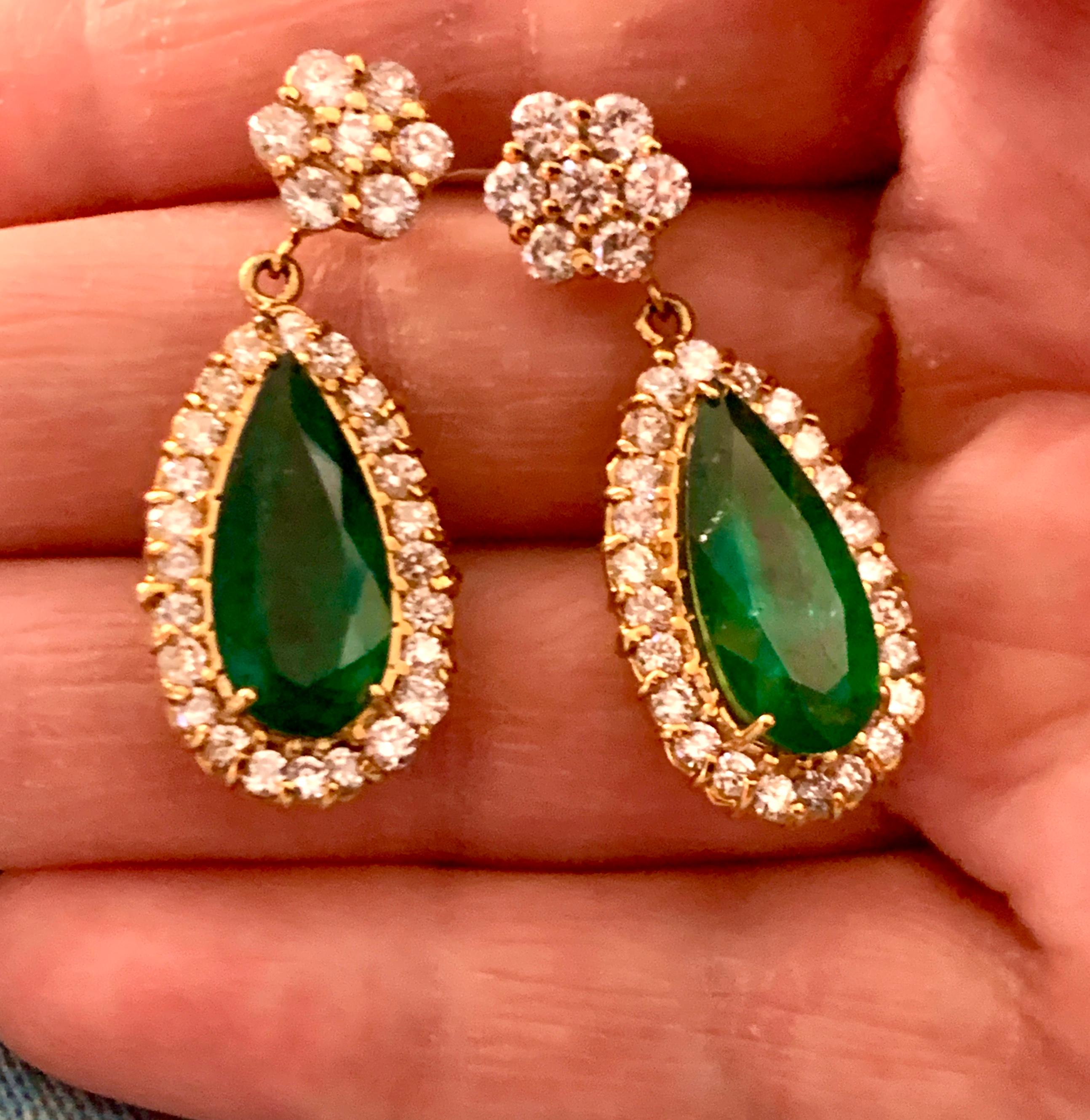 11 Carat Colombian Pear Shape Emerald Diamond Hanging /Drop Earrings 14Kt Gold 2