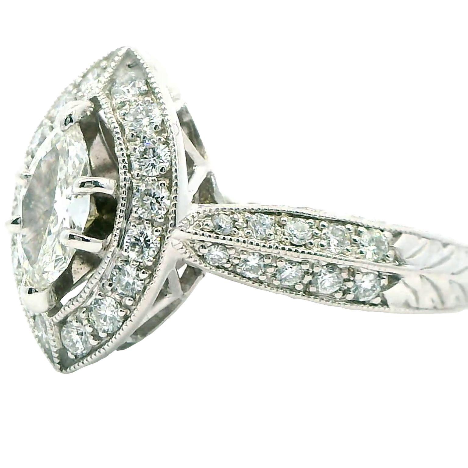1.1 Karat Diamant Marquise-Cluster-Ring aus 18 Karat Gold (Moderne) im Angebot