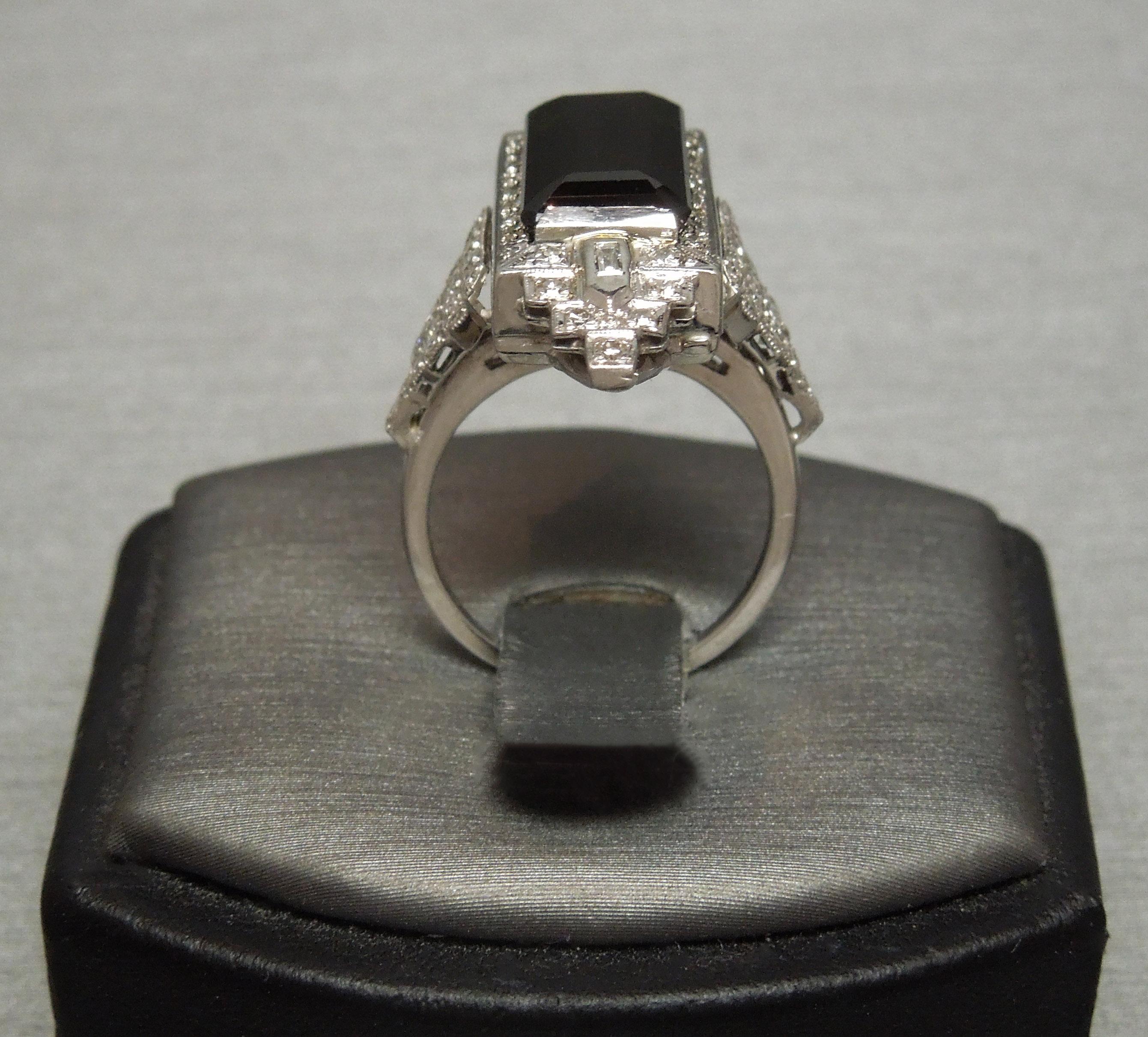 11 Carat Emerald Cut Tourmaline and Diamond Platinum Ring In Good Condition For Sale In METAIRIE, LA