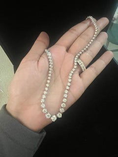 11 Carat Graduated Natural Diamond Riviera Tennis Necklace in 14k Gold