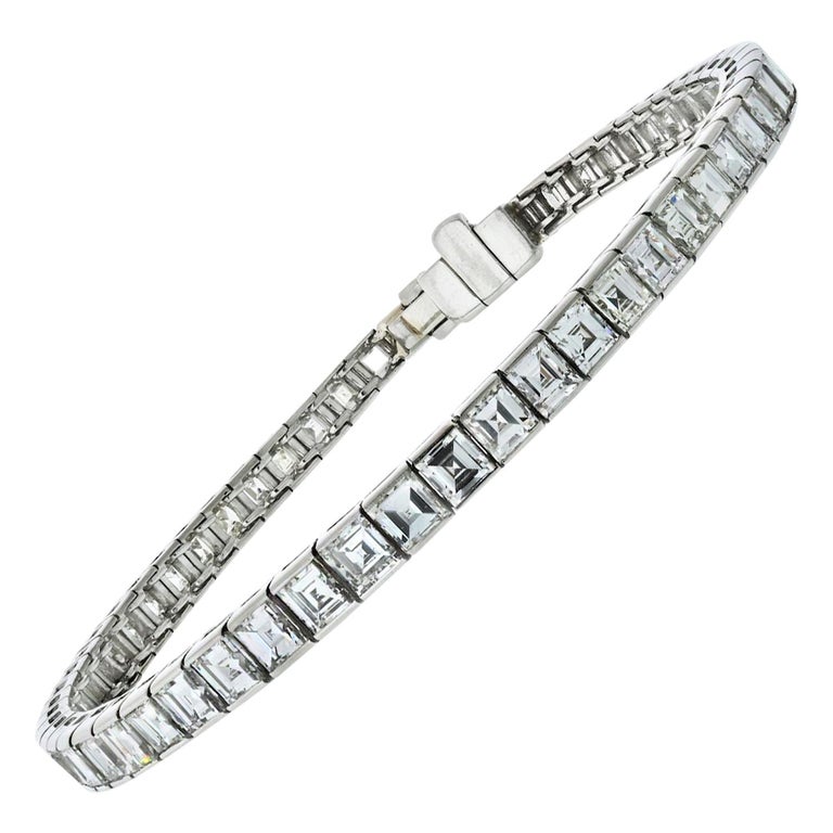 11 Carat Handmade Platinum Vintage Emerald Cut Diamond Tennis Bracelet For  Sale at 1stDibs
