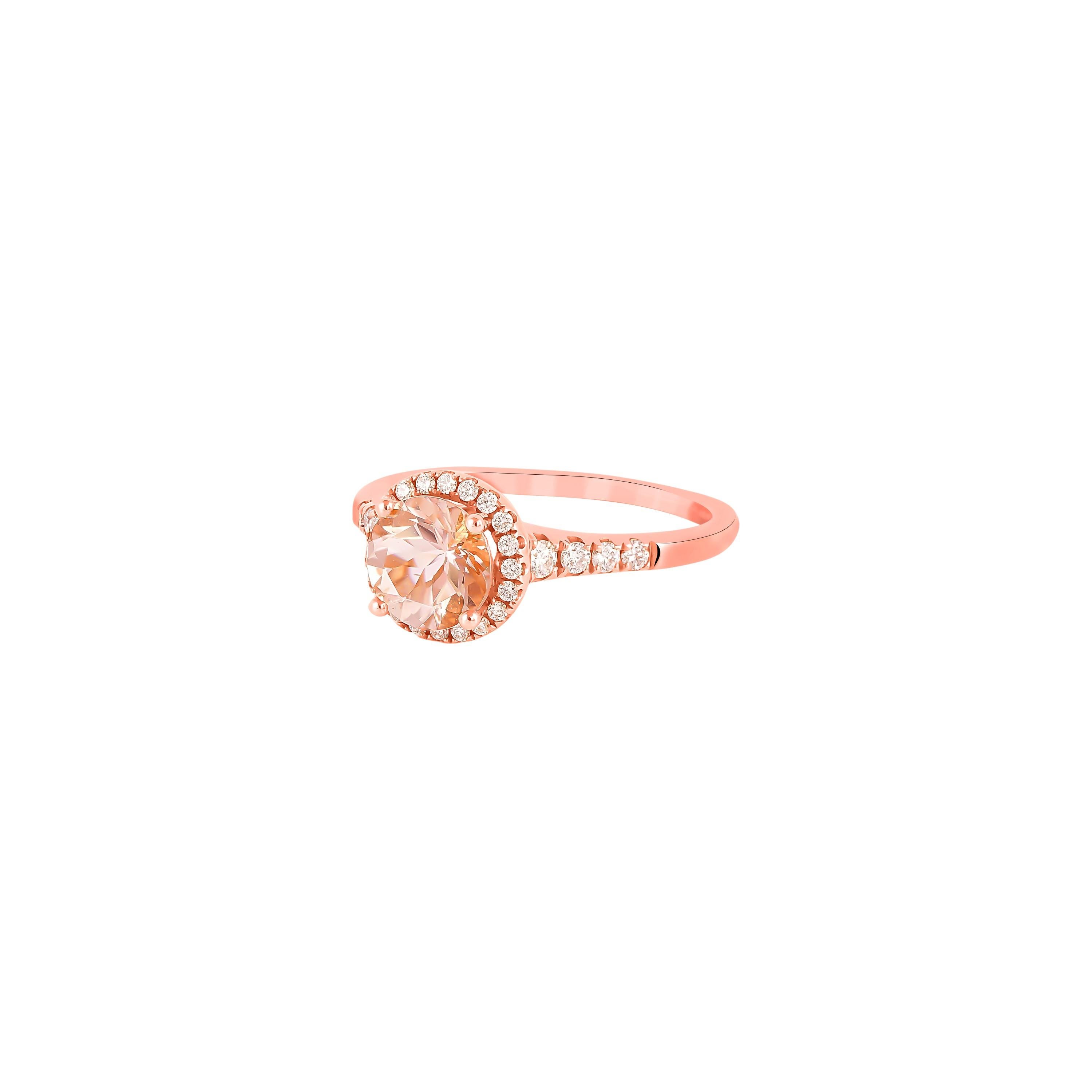 Contemporary 1.1 Carat Morganite and Diamond Ring in 18 Karat Rose Gold For Sale
