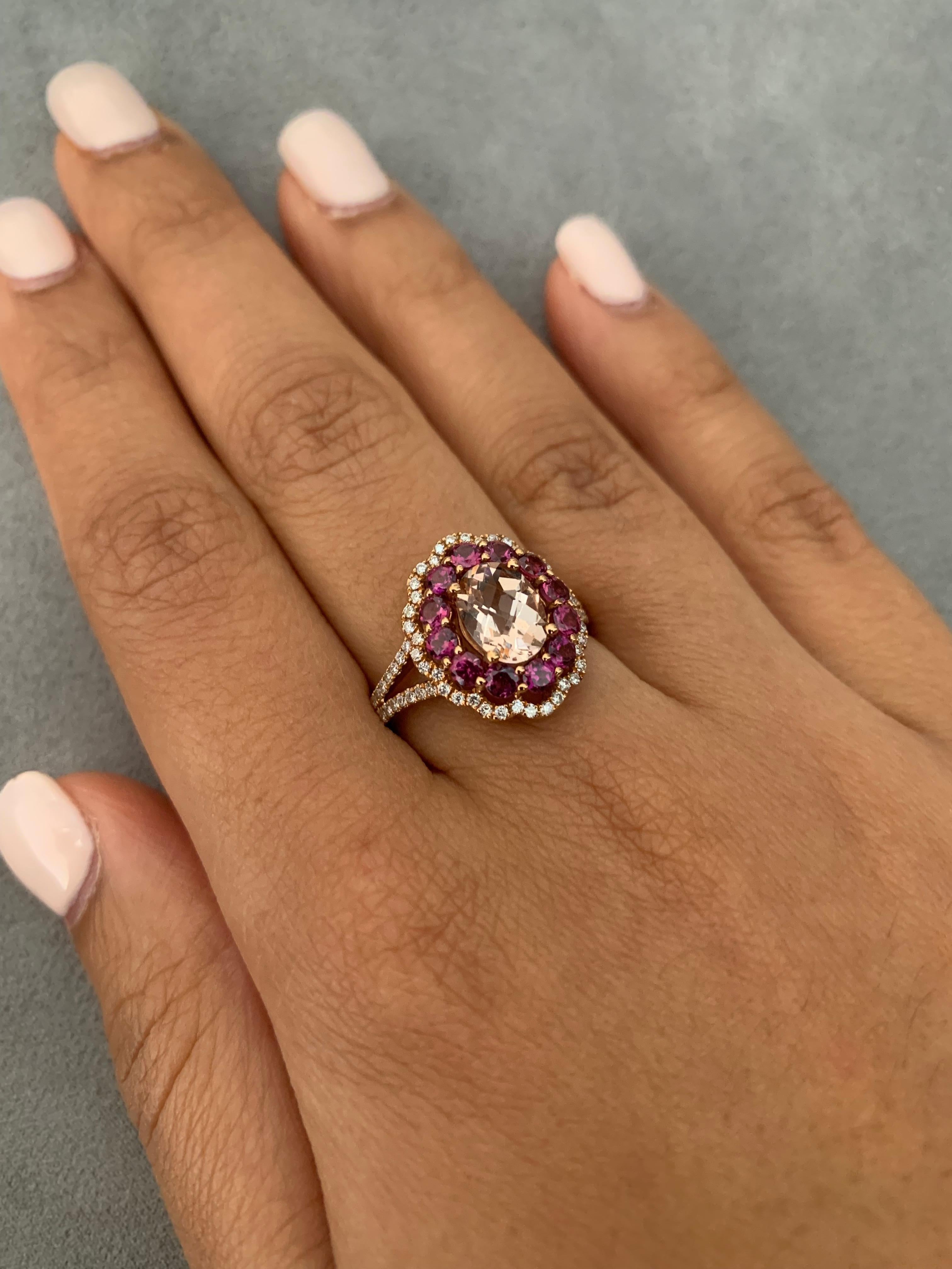 Oval Cut 1.1 Carat Morganite, Rhodolite and Diamond Ring in 18 Karat Rose Gold For Sale