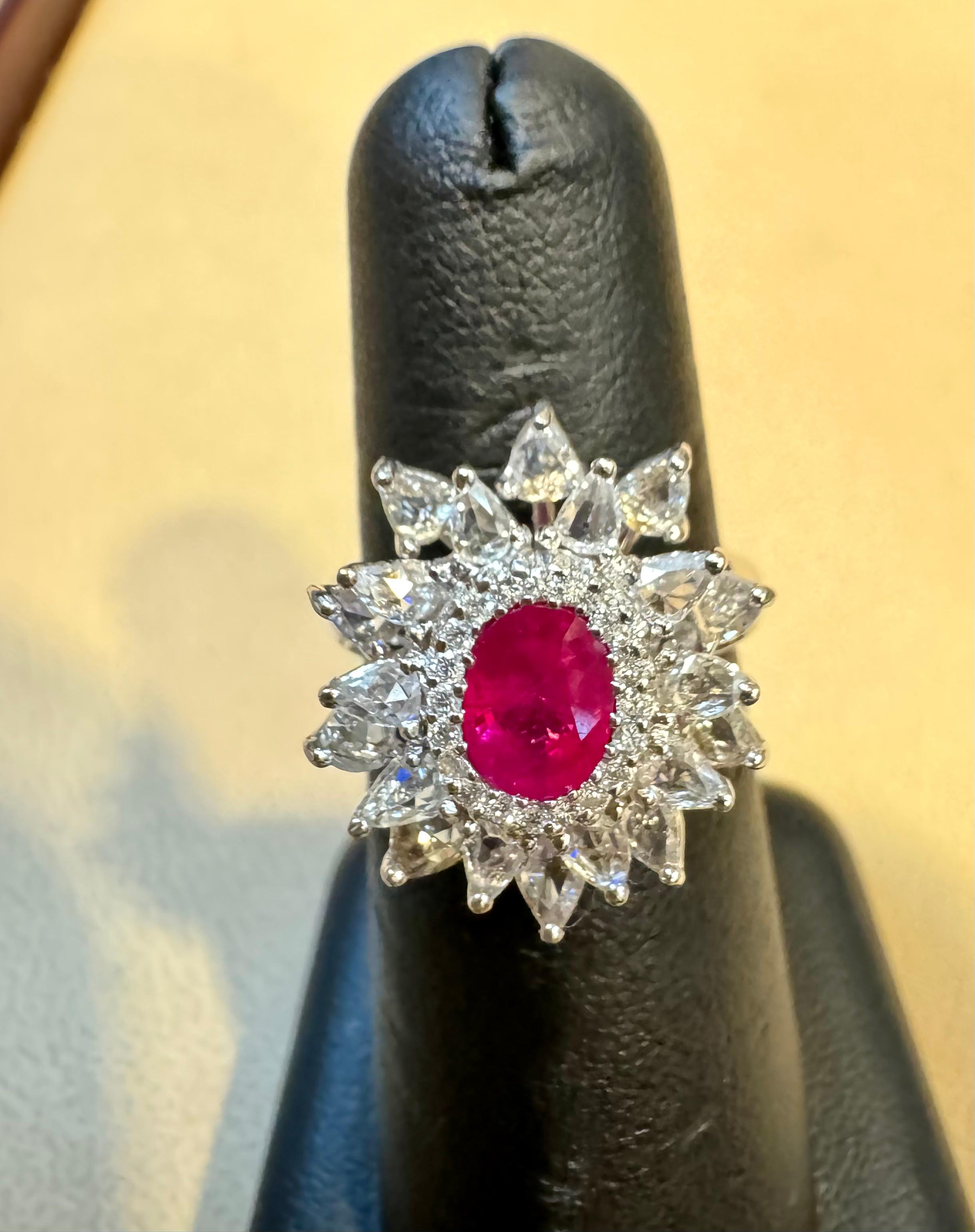 1.1 Carat Natural Oval  Ruby and 2 Carat Diamond 18 Karat White Gold Ring S 6.75 For Sale 4
