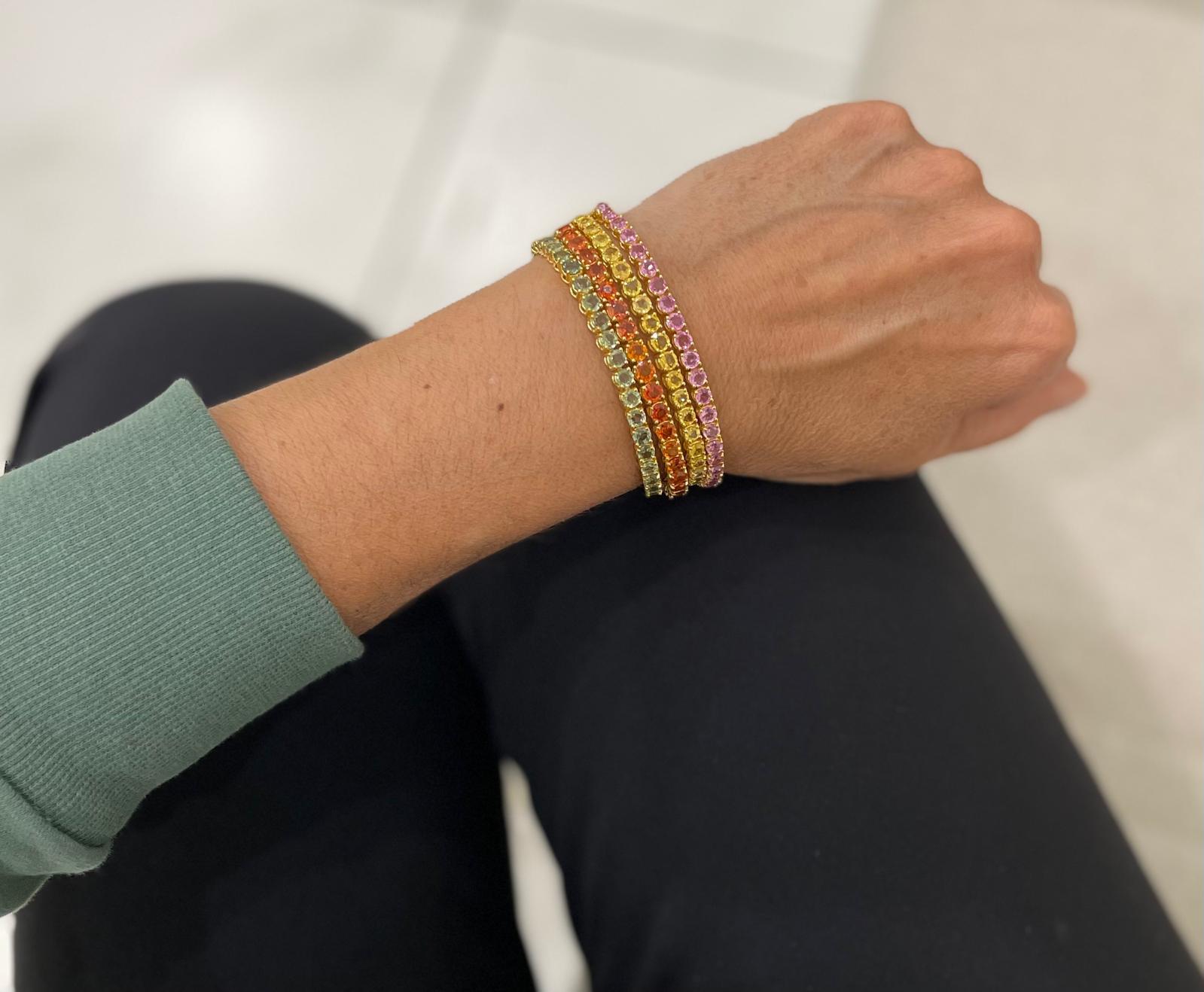 11 Carat Natural Padparadsha Sapphire Yellow Gold Tennis Bracelet For Sale 13