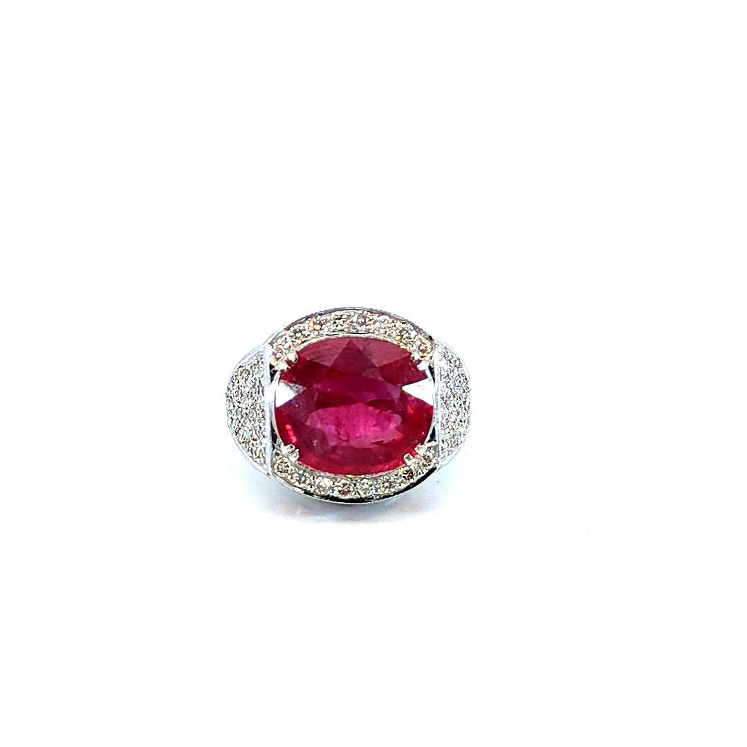 11 Carat Natural Ruby Ring and 2.3 carat Diamond Cocktail Ring For Sale 2