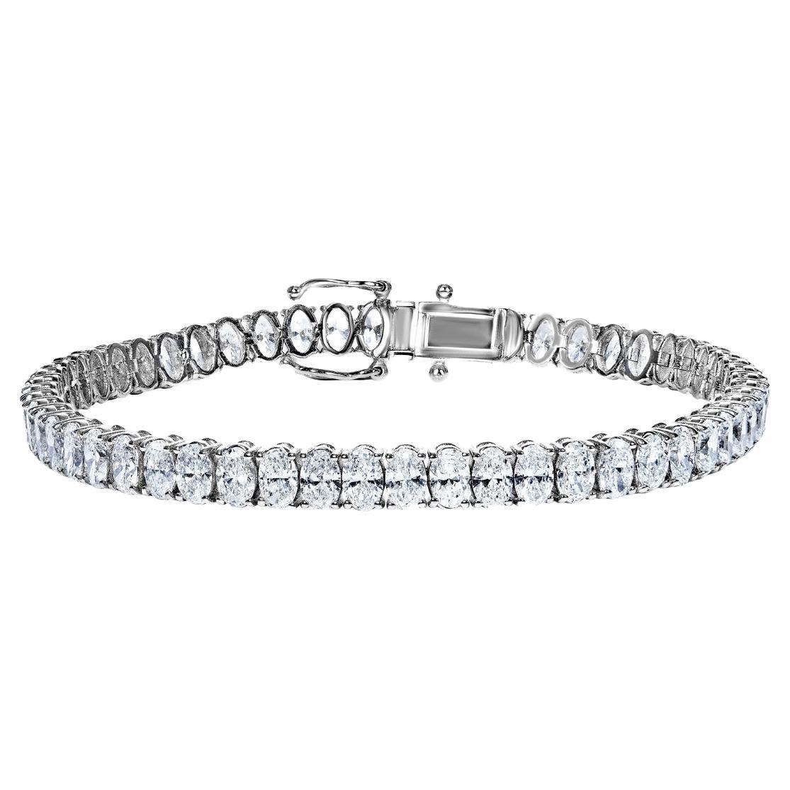 Bracelet tennis à une rangée de diamants taille ovale de 11 carats certifiés