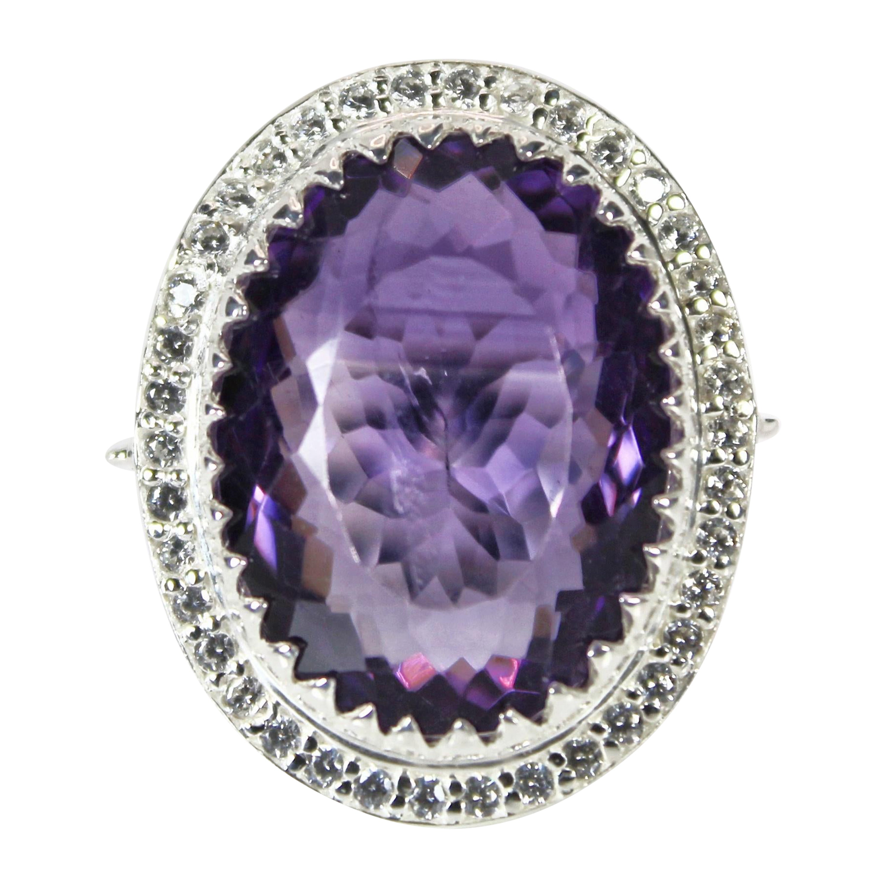 11 carat Oval Cut Natural Amethyst Ring For Sale