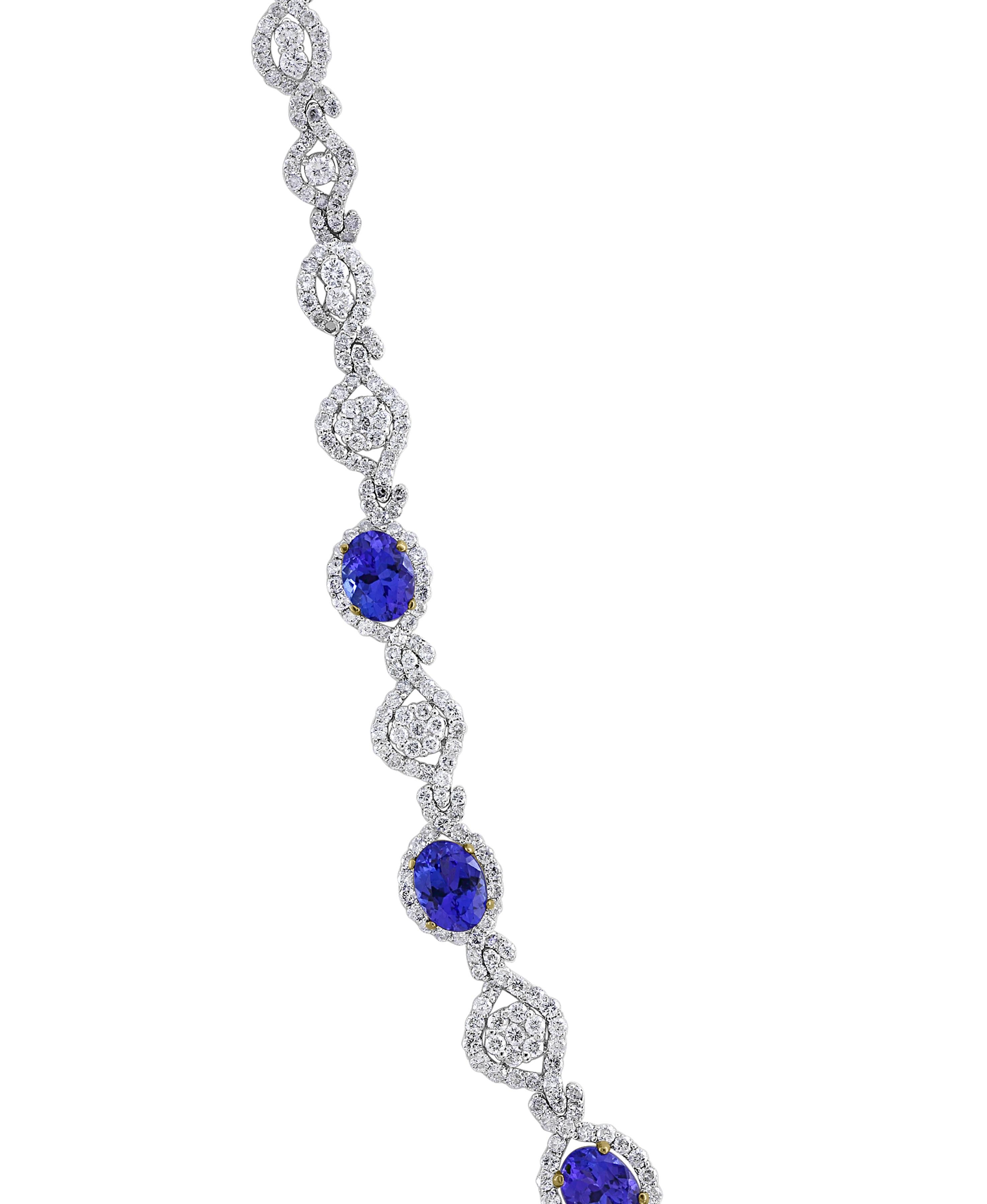 11 carat diamond necklace