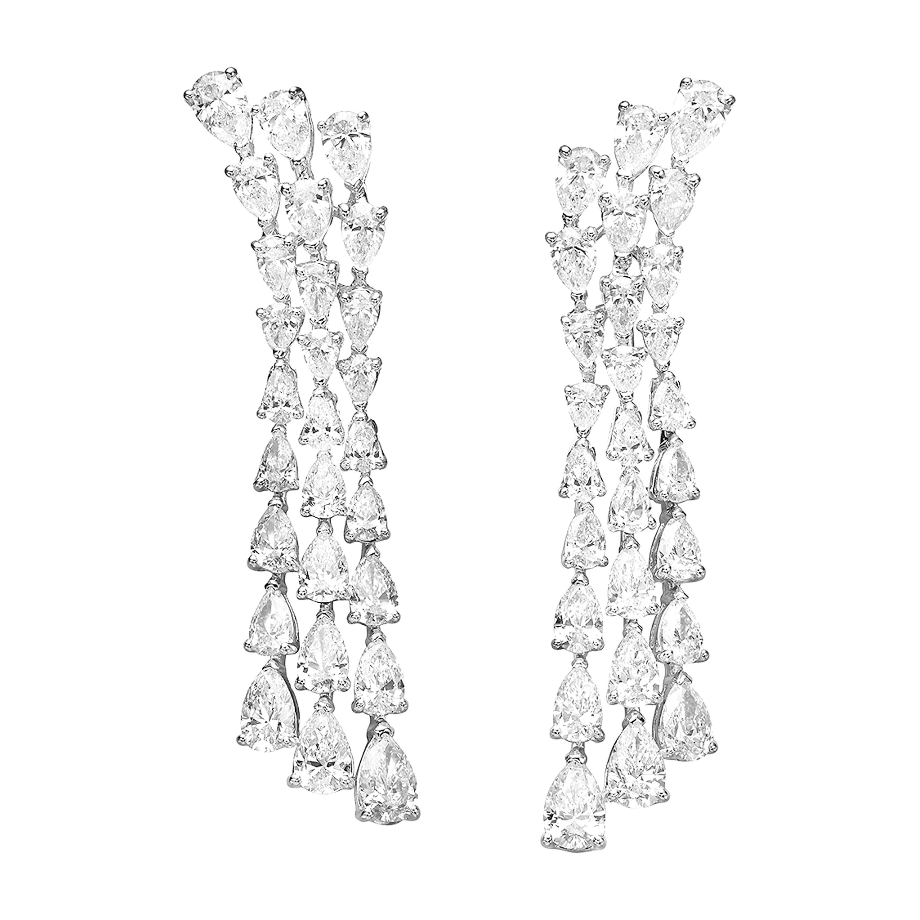 11 Carat Pear-Cut Diamond Drop 18 Karat White Gold Chandelier Earrings