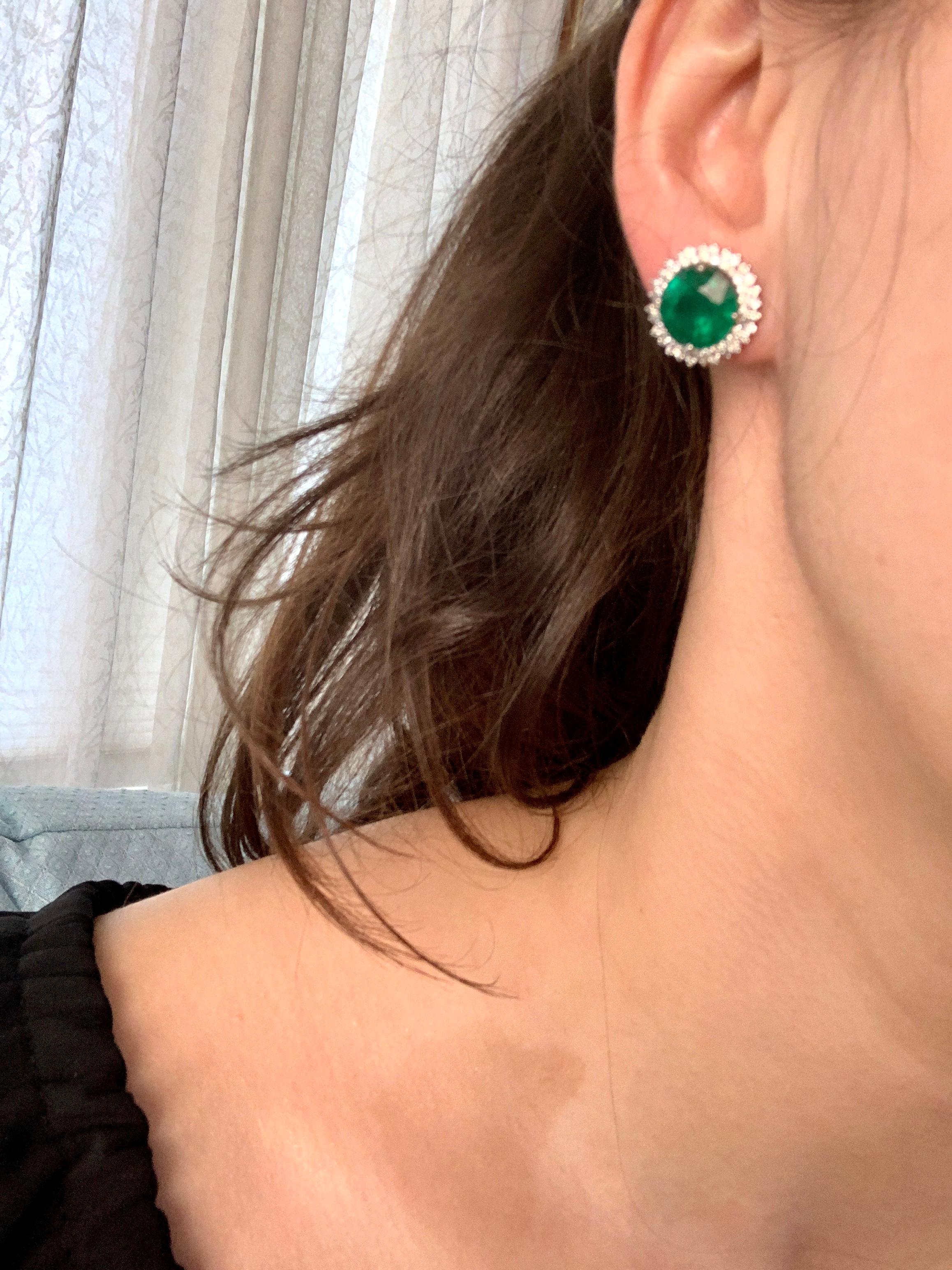 11 Carat Round Emerald and Diamond Stud Earrings 14 Karat White Gold For Sale 4