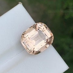 11 Carats Imperial Champagne Color Cushion Cut Topaz Gemstone for Jewellery 13mm