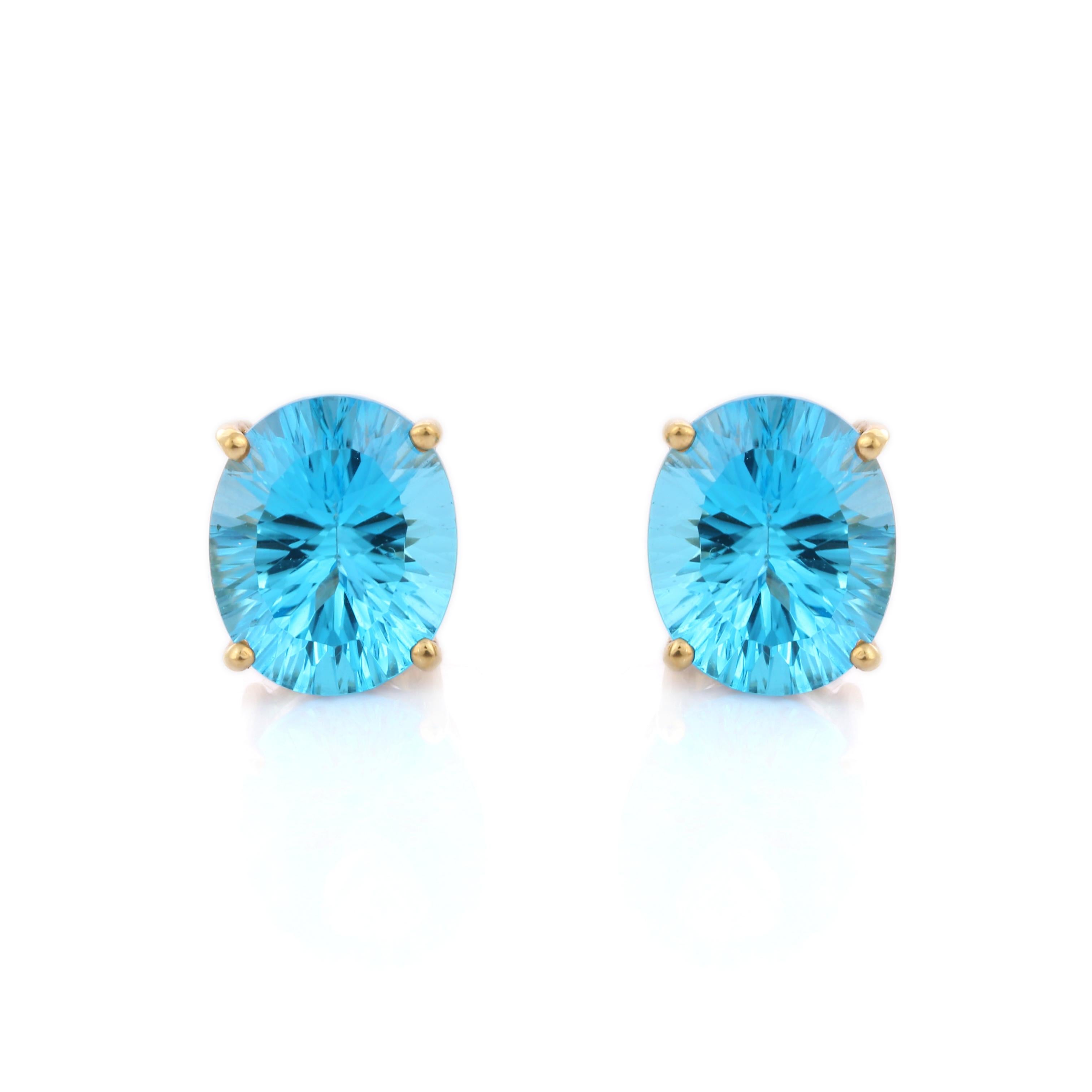 11 Ct Natural Blue Topaz Solitaire Stud Earrings Everyday Earrings in 10K Gold In New Condition For Sale In Houston, TX
