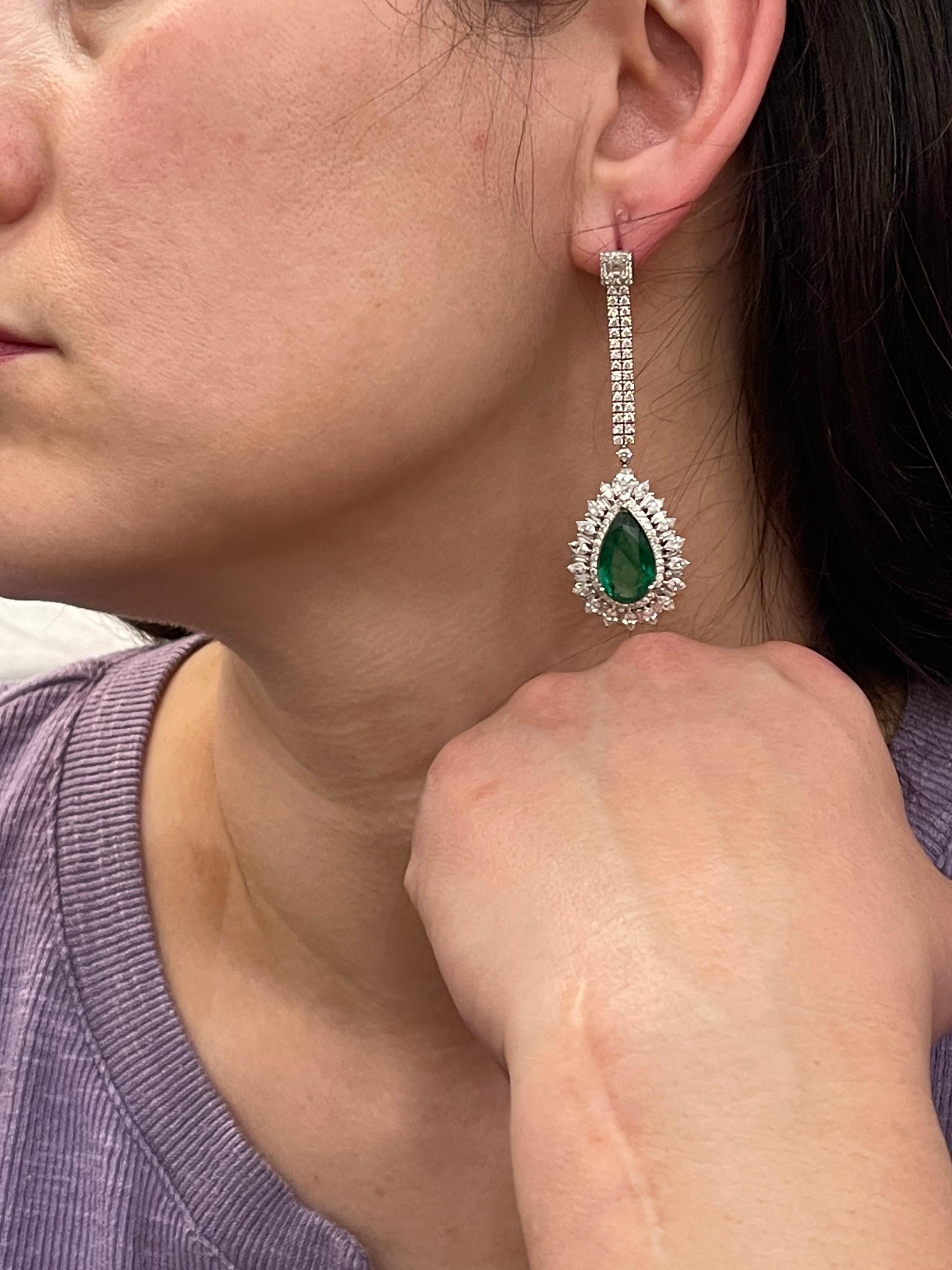 11 Ct Pear Shape Zambian Emerald & 6 Ct Diamonds Drop Earrings 18K White Gold 7