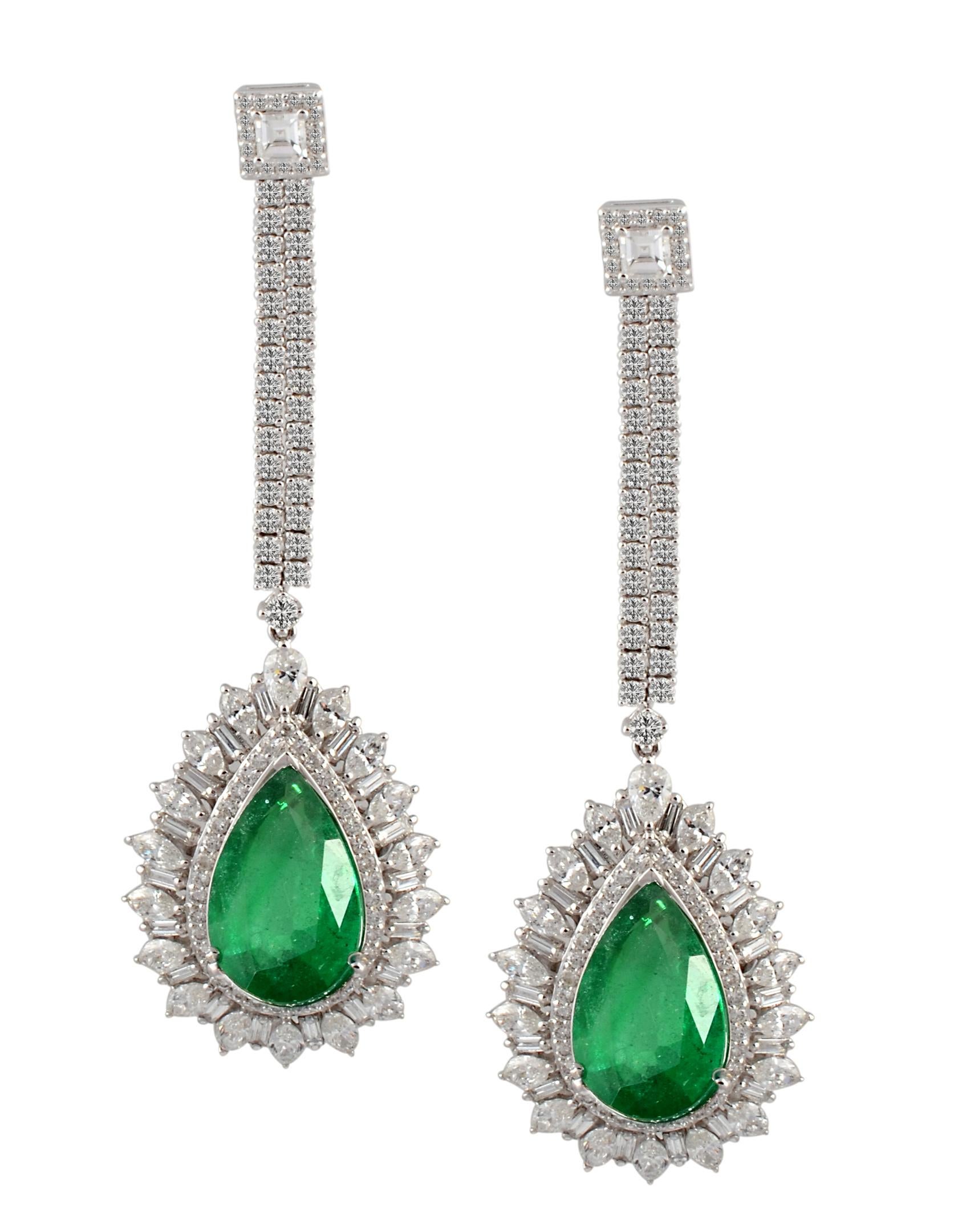 Women's 11 Ct Pear Shape Zambian Emerald & 6 Ct Diamonds Drop Earrings 18K White Gold