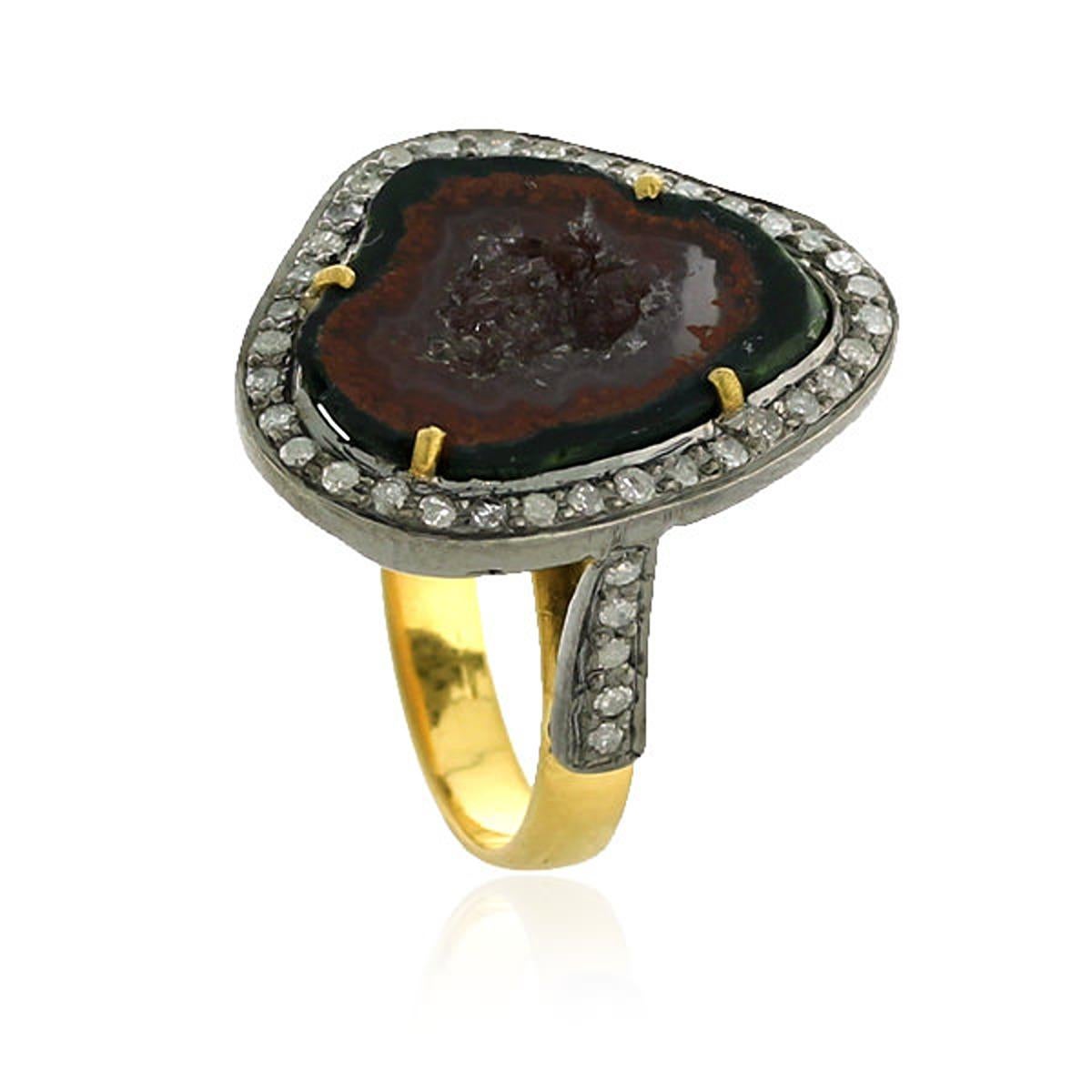 11 ct Sliced Geode Cocktail Ring With Pave Diamonds In 18k Yellow Gold & Silver In New Condition For Sale In New York, NY