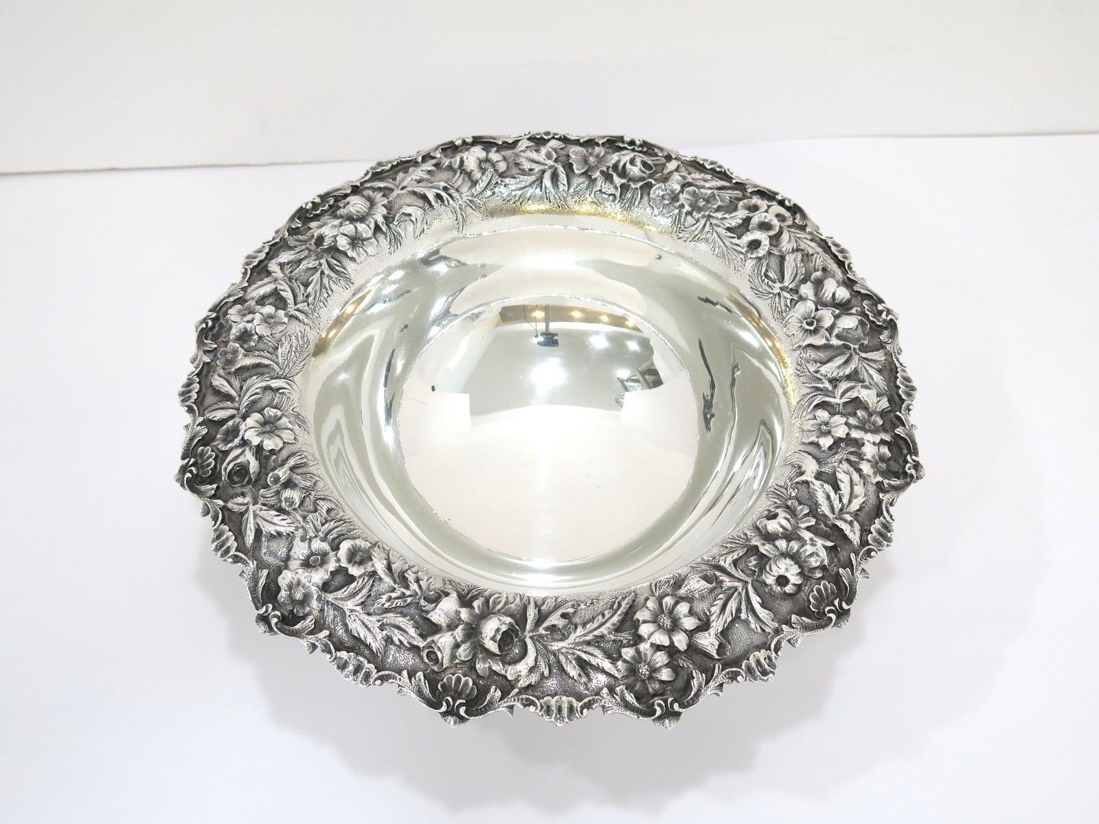 American 11 in Sterling Silver S. Kirk & Son Antique Floral Repousse Footed Serving Bowl