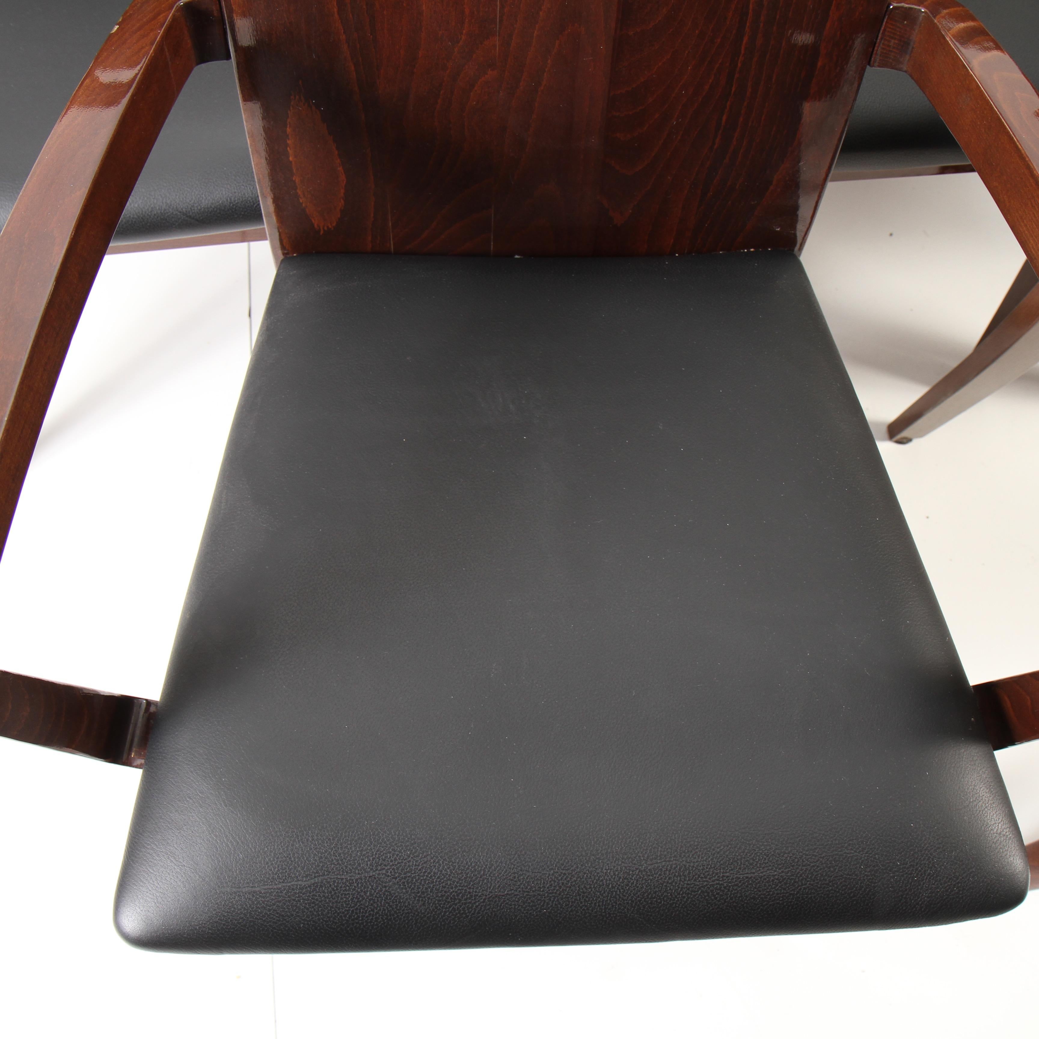 11 Italian High Back Walnut Dining Chairs by Excelsior Designs In Good Condition In New London, CT