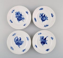 11 Piatti da torta intrecciati a fiori blu di Royal Copenhagen, Model No. 10/8092