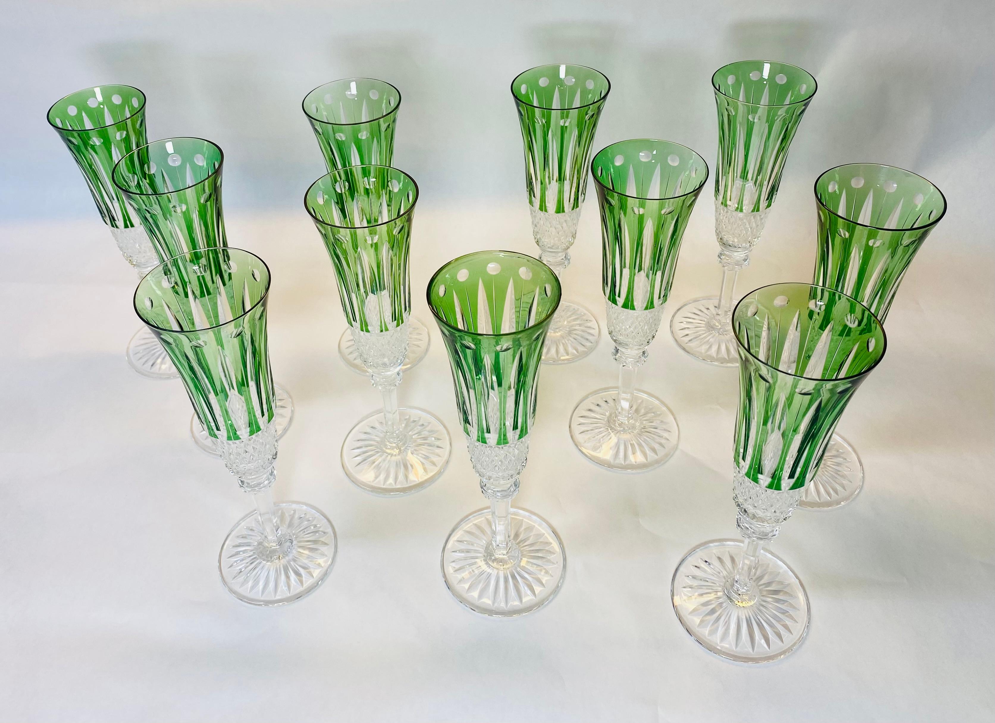 11 Saint Louis “Tommy” Green Cut Crystal Flute Champagne Glasses Vintage For Sale 2
