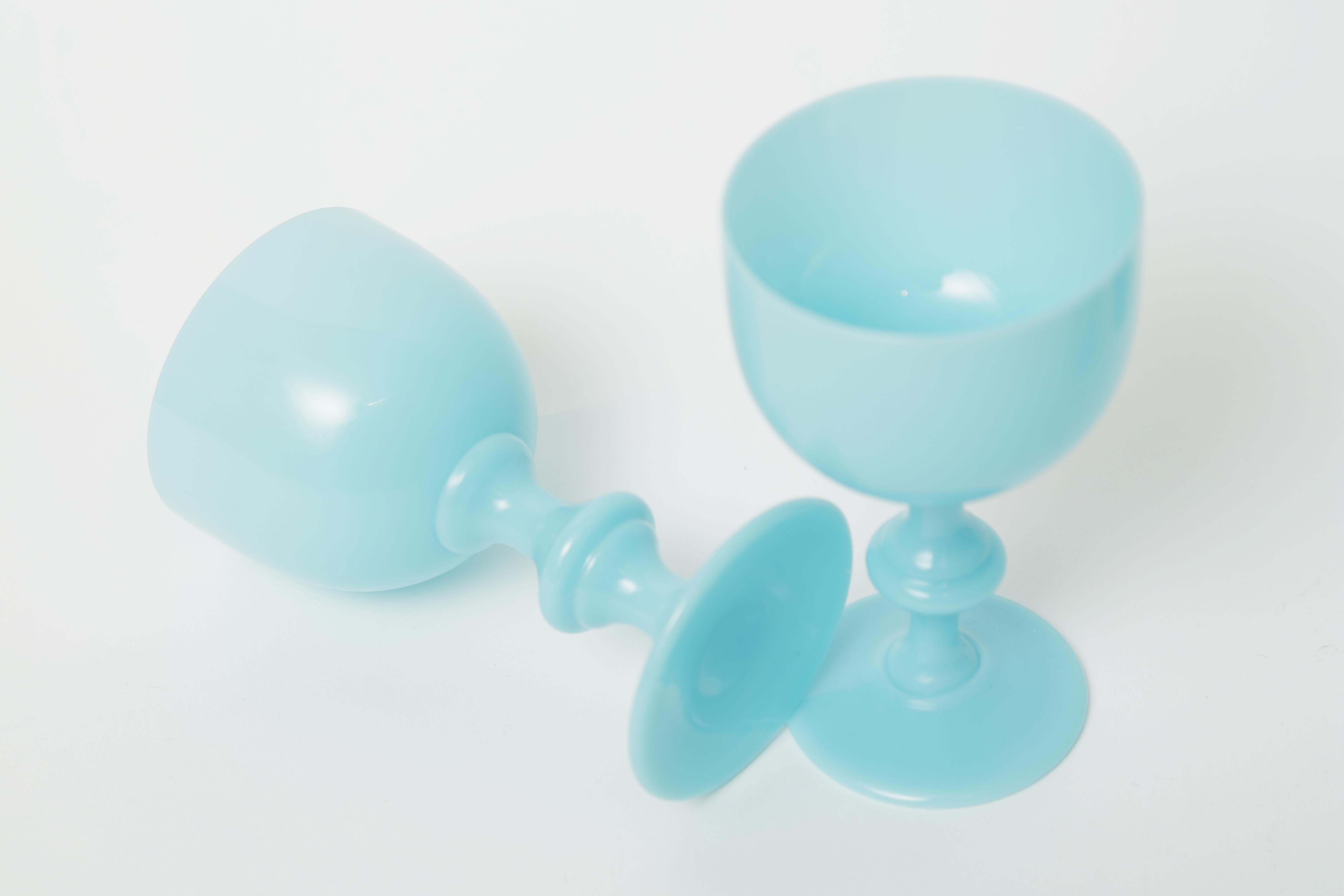 turquoise wine glasses