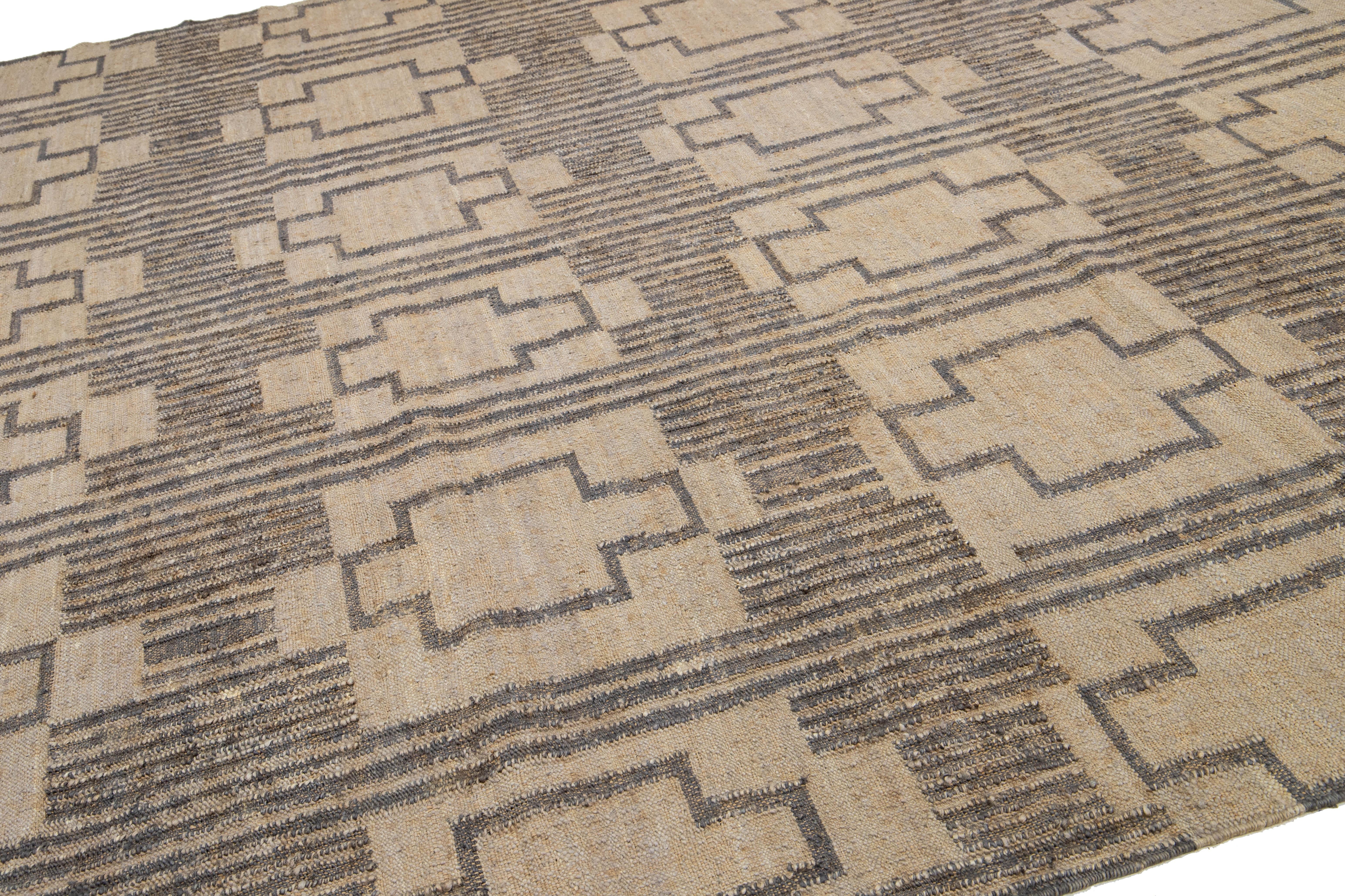 11 x 14 Contemporary Dhurrie Designed Natural Jute Rug (Handgewebt) im Angebot