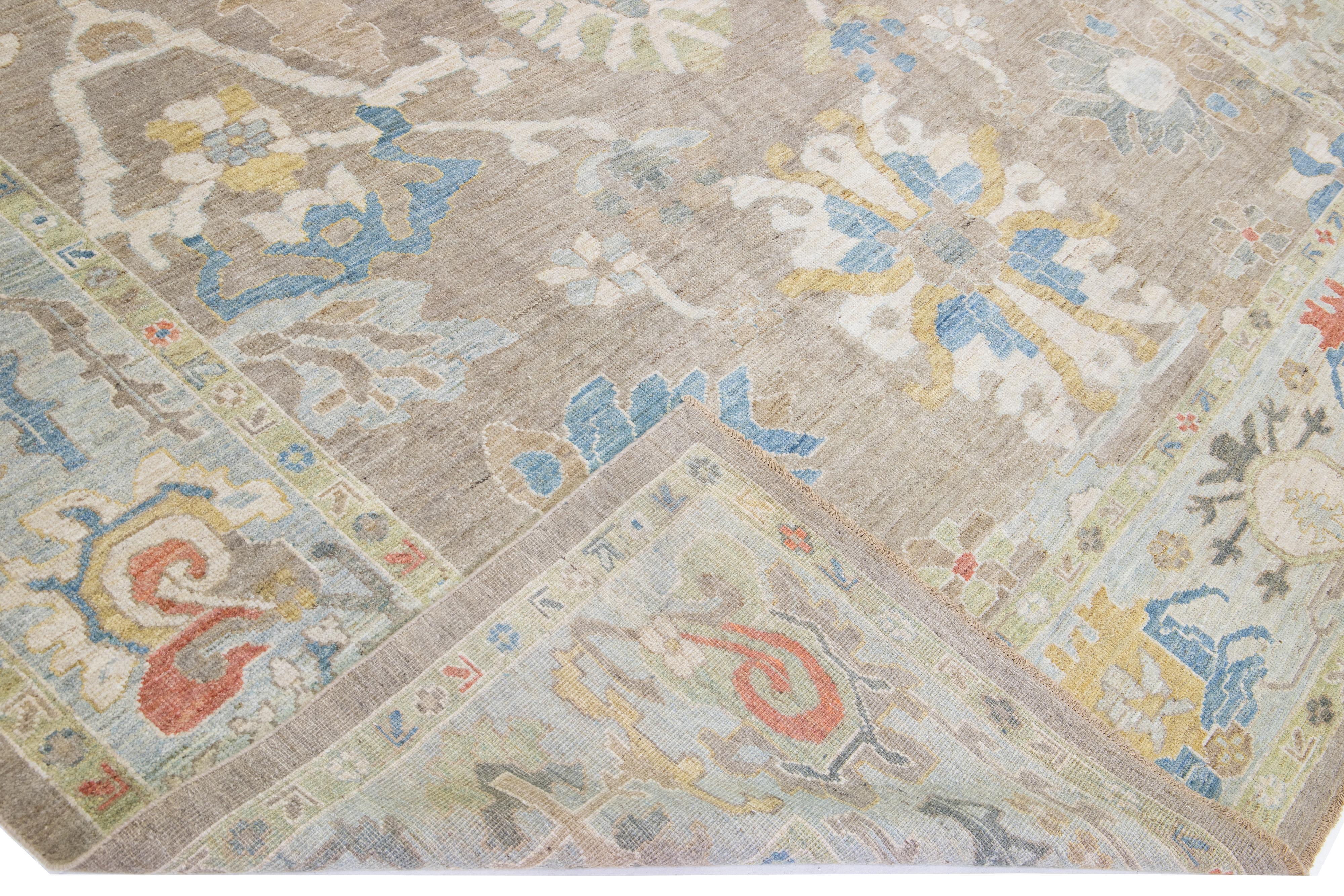 Contemporary 11 x 14 Modern Designed Sultanabad Wool Rug Handmade In Warm Beige For Sale