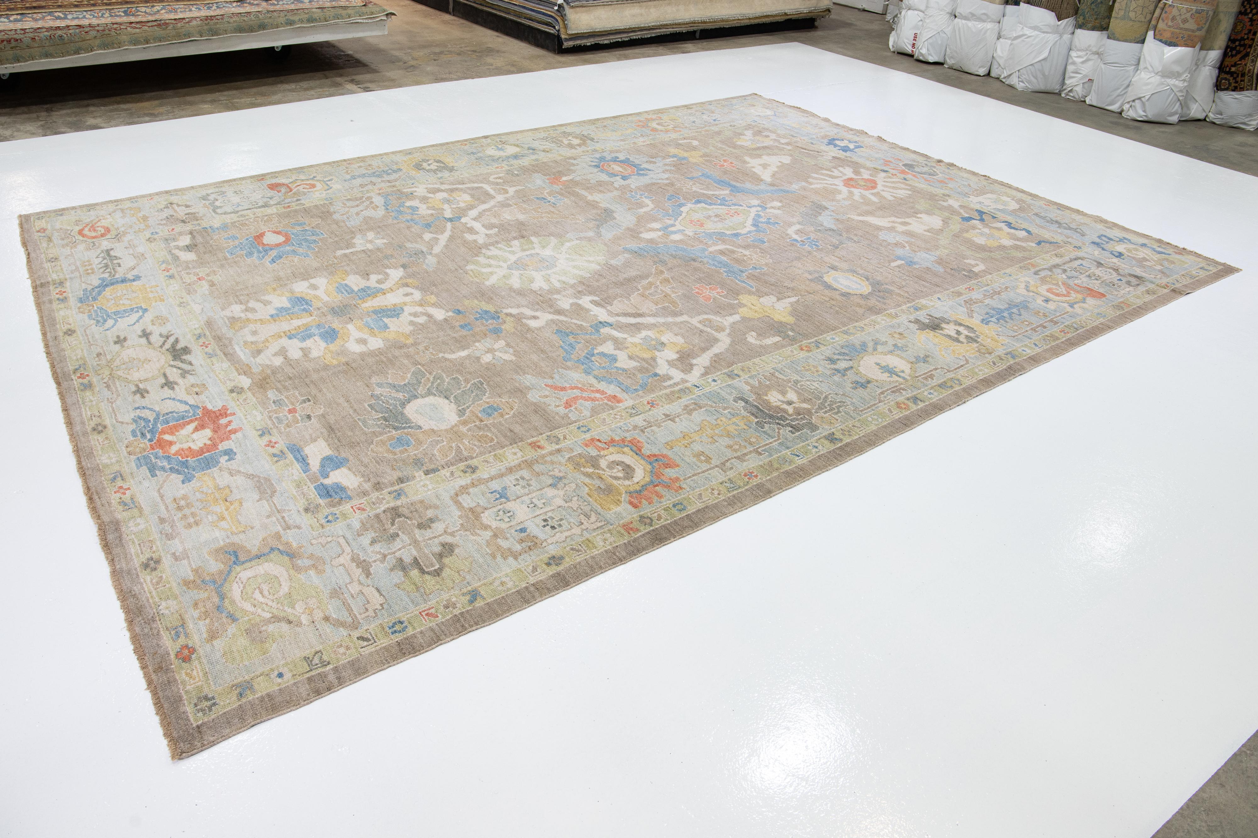 11 x 14 Modern Designed Sultanabad Wool Rug Handmade In Warm Beige For Sale 2