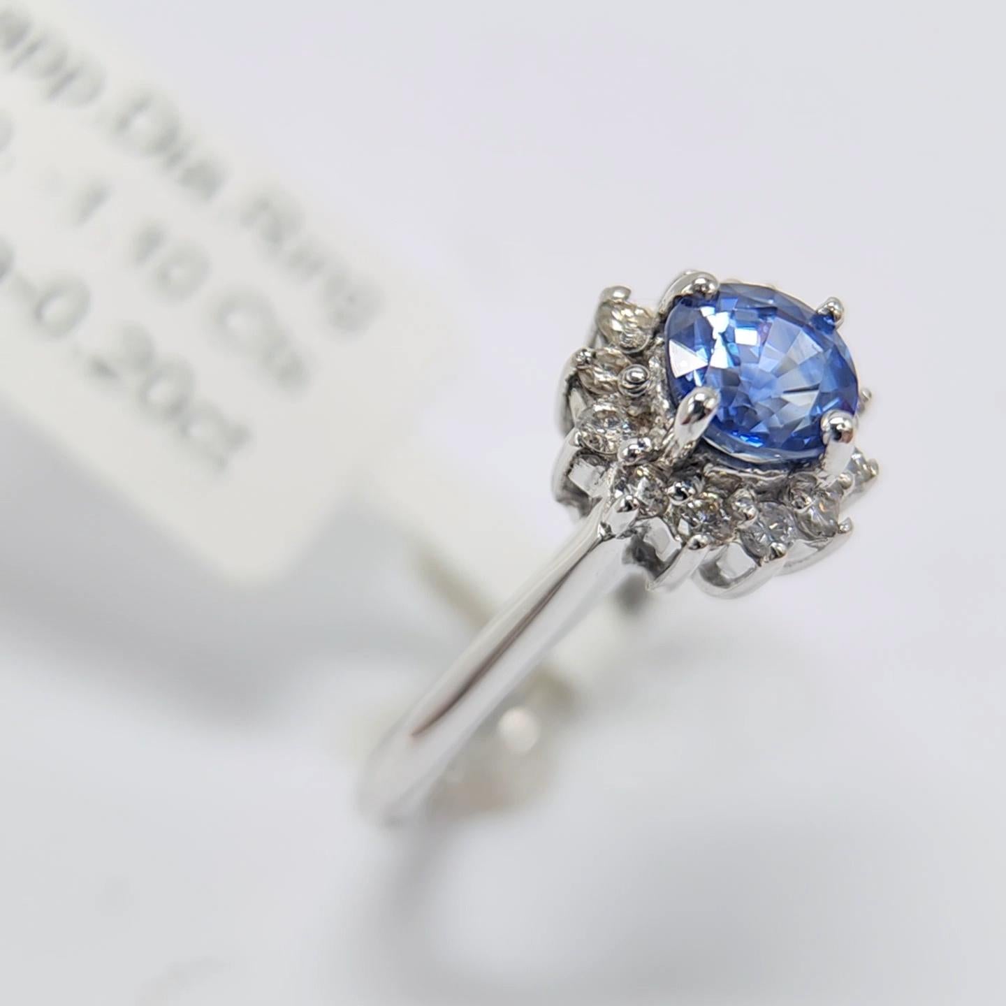 1,10 Karat blauer Saphir  Ring aus 14 Karat Weißgold mit Diamanten. im Angebot 6