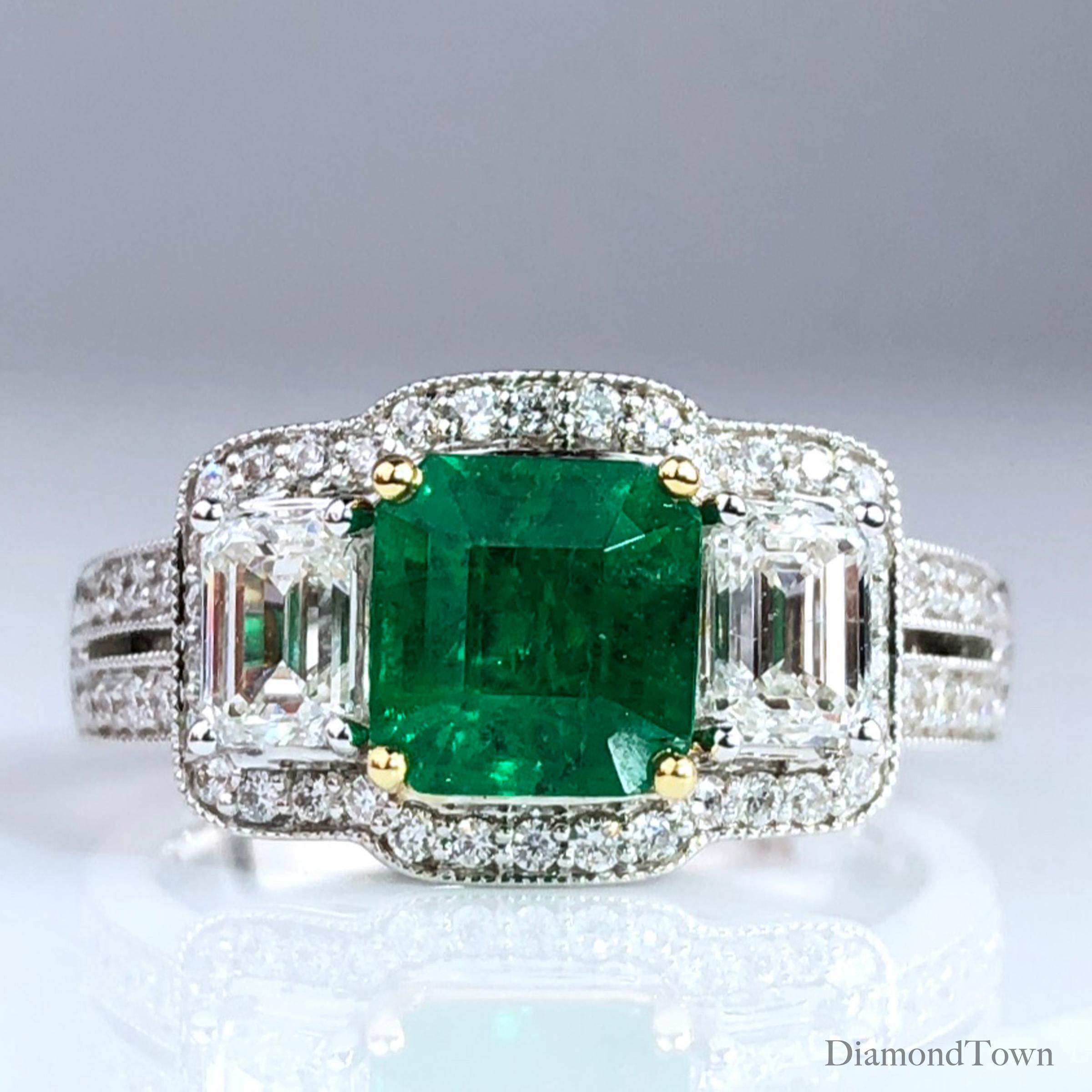 Contemporary 1.10 Carat Cushion Cut Emerald and 1.03 Carat Natural Diamond Ring in 18K ref942 For Sale