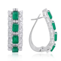 11.0 Carat Diamond Emerald 18 Karat White Gold Earrings