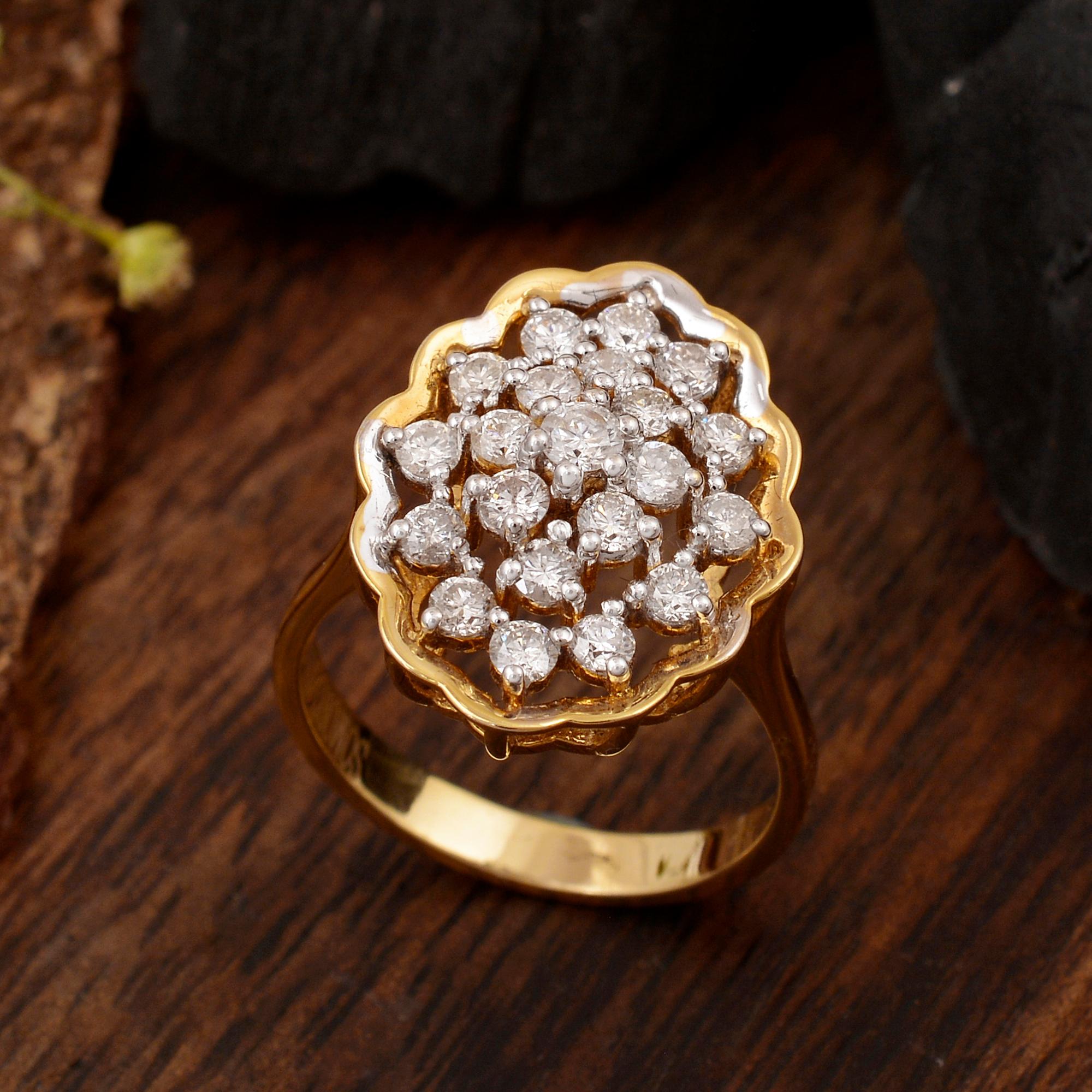 Women's 1.10 Carat Diamond Flower Design Ring 18 Karat Rose Gold Handmade Fine Jewelry For Sale