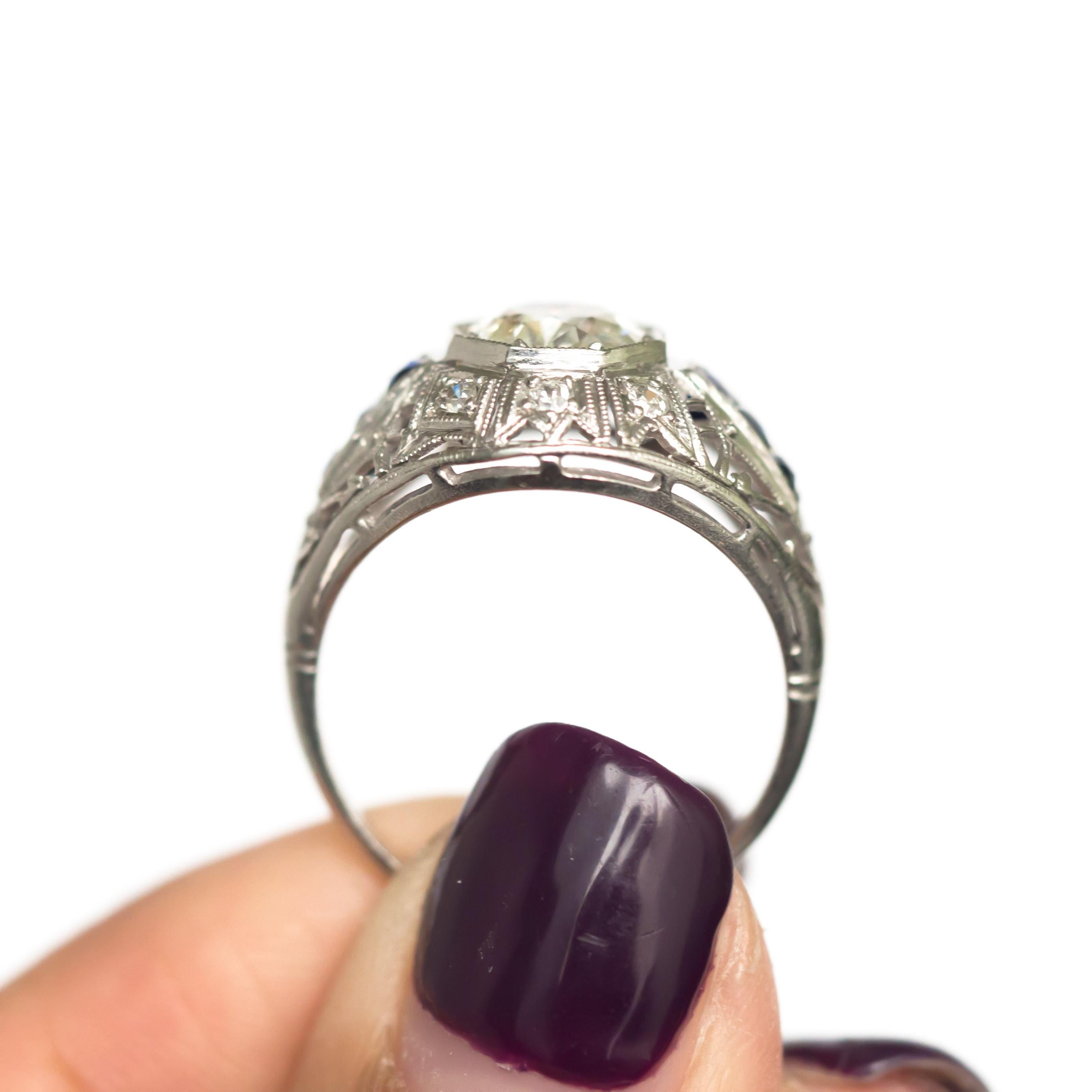 1.10 Carat Diamond Platinum Engagement Ring In Good Condition For Sale In Atlanta, GA