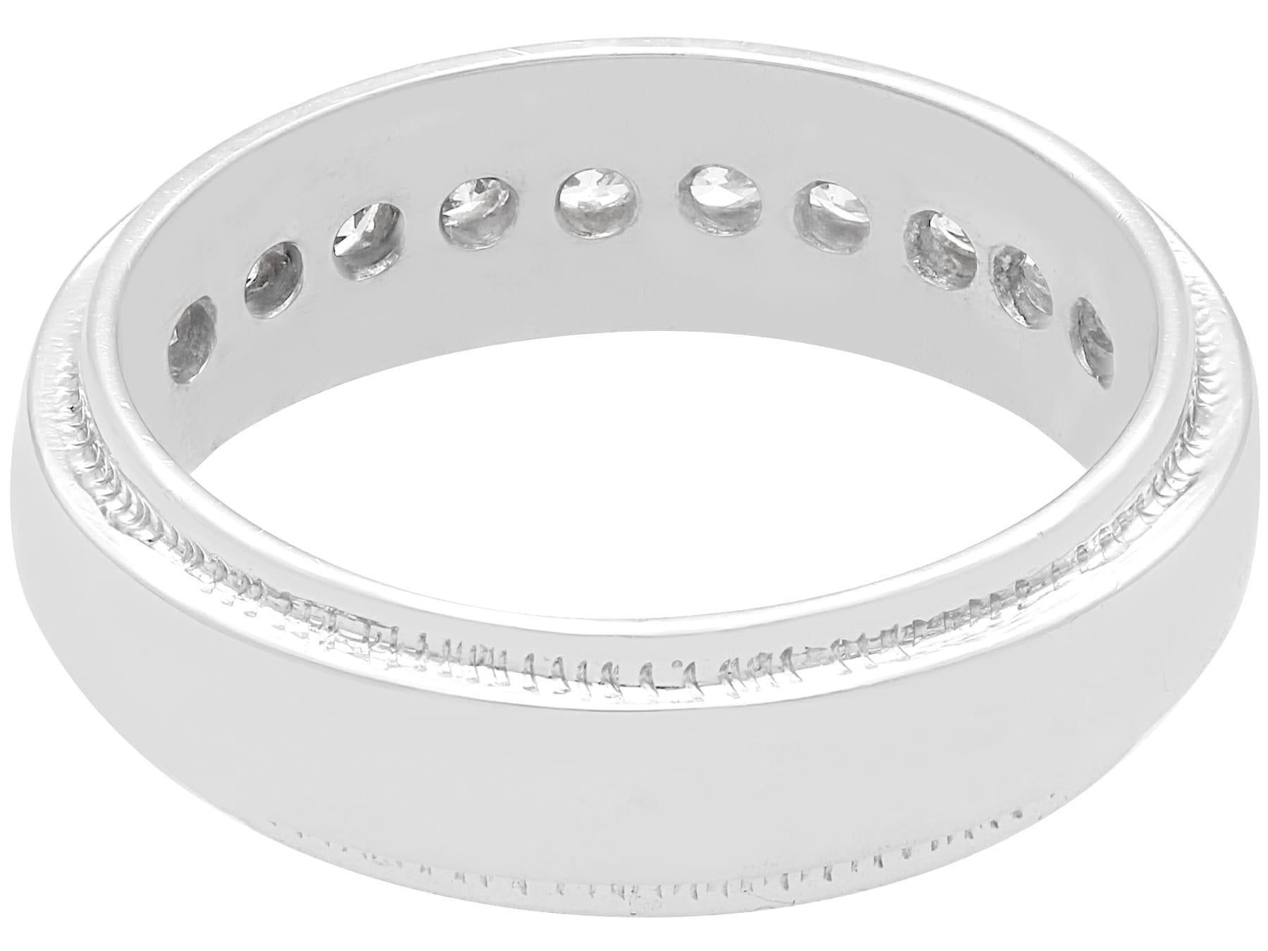 Vintage 1.10 Carat Diamond White Gold Half Eternity Ring In Excellent Condition For Sale In Jesmond, Newcastle Upon Tyne