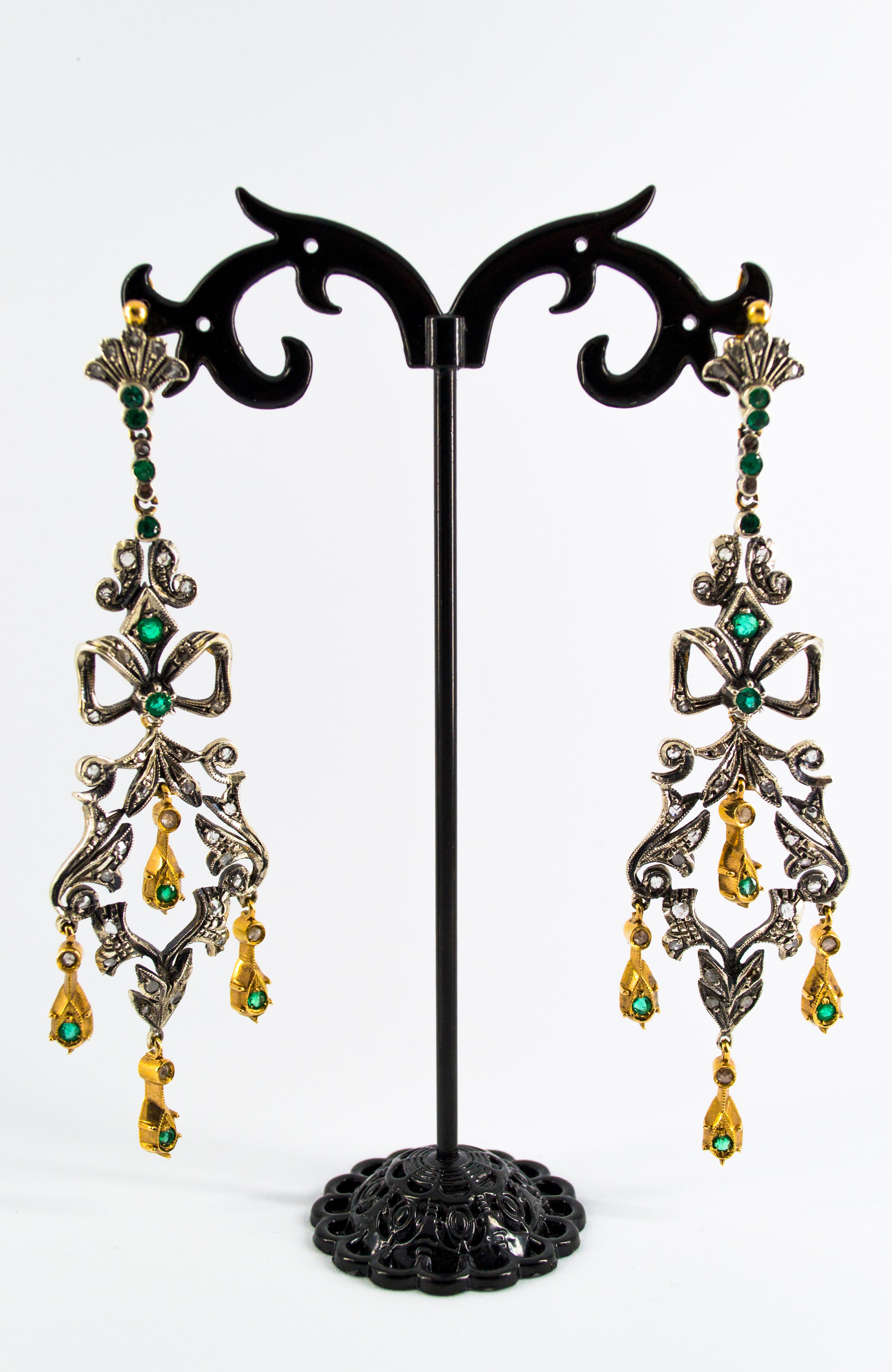 Women's or Men's 1.10 Carat Emerald 0.60 Carat White Diamond Yellow Gold Lever-Back Earrings